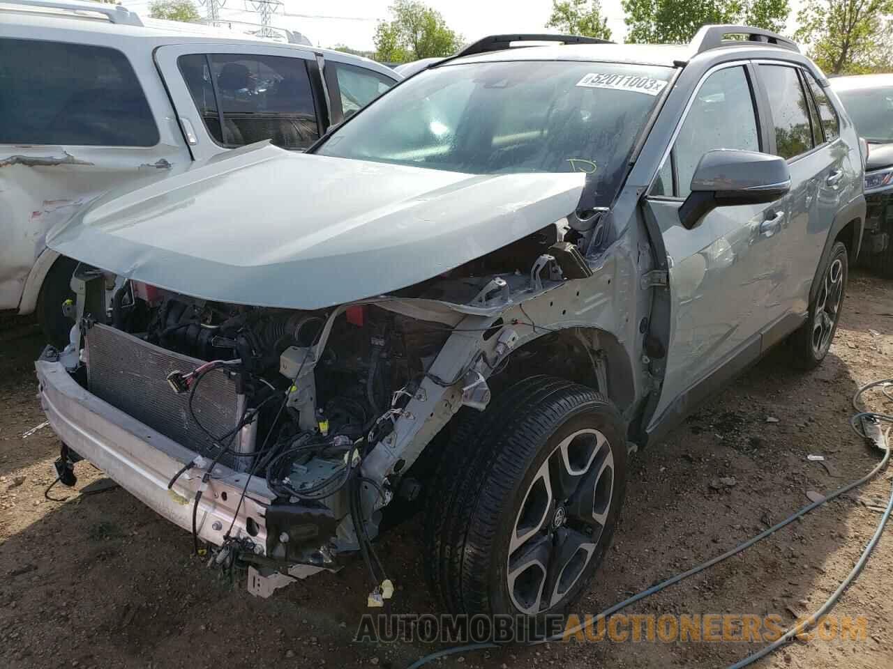 2T3J1RFV7KW031415 TOYOTA RAV4 2019