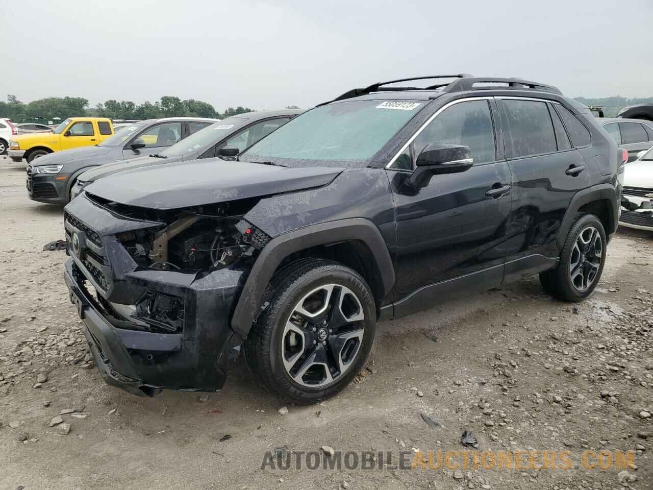 2T3J1RFV7KW031625 TOYOTA RAV4 2019