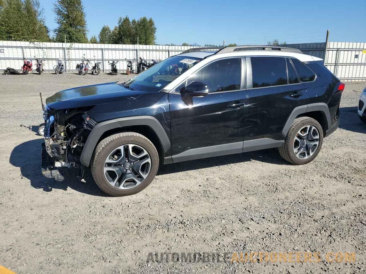 2T3J1RFV7KW035397 TOYOTA RAV4 2019