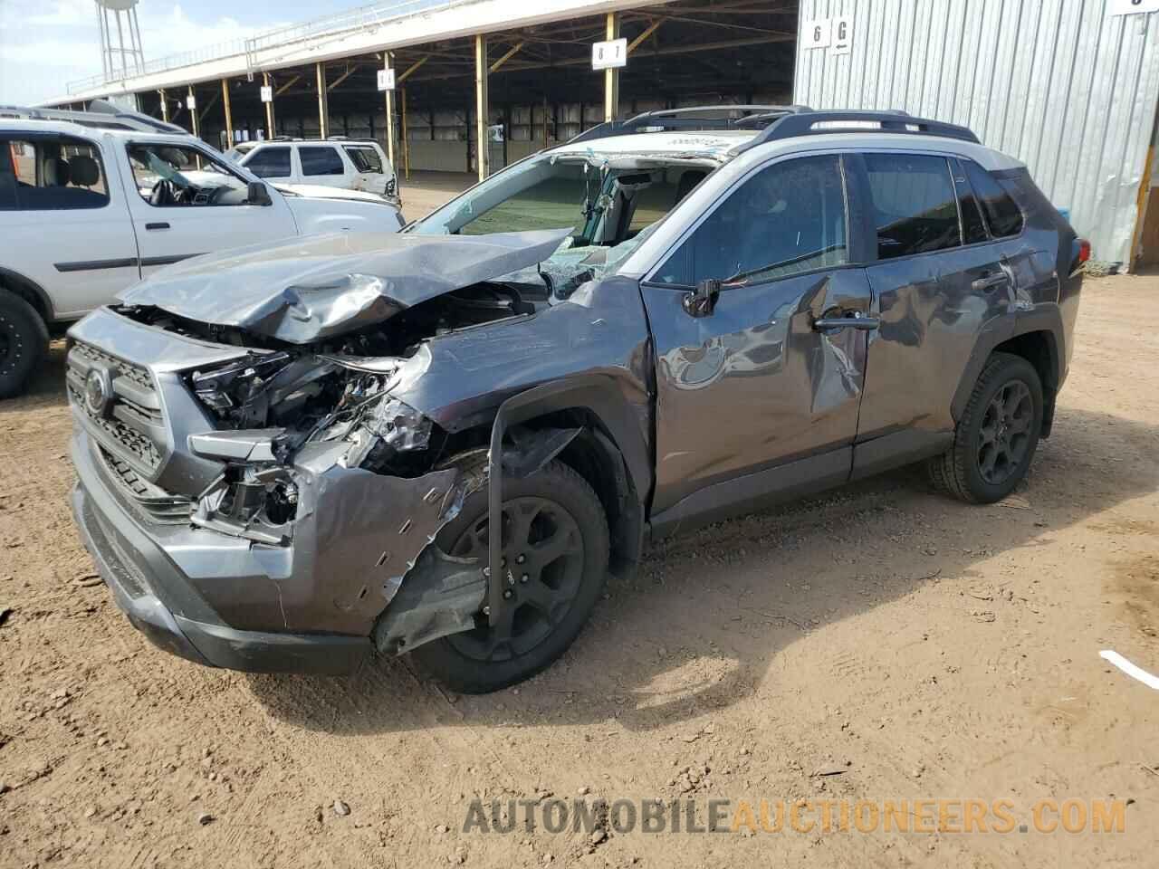 2T3J1RFV7LC117357 TOYOTA RAV4 2020