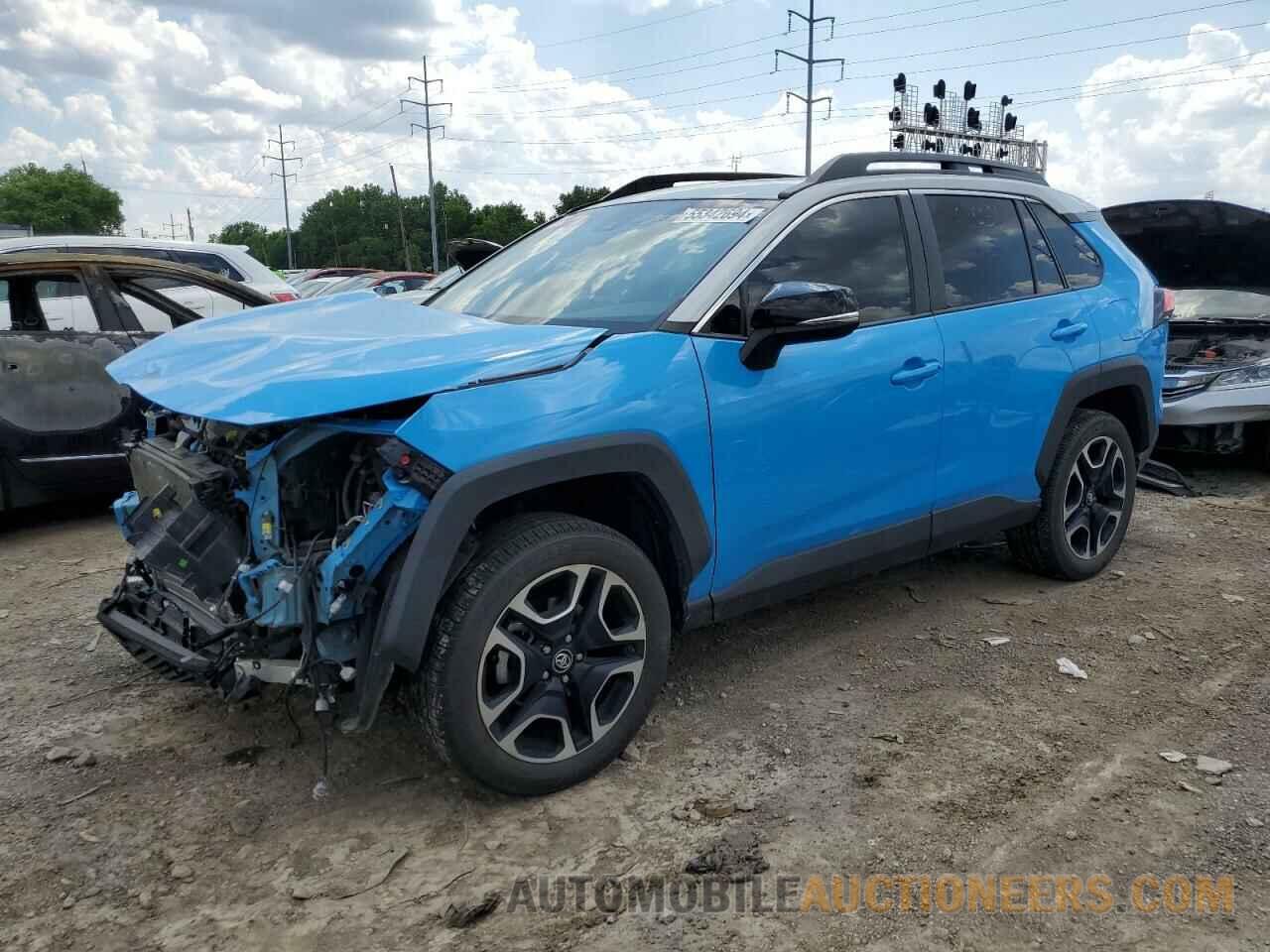 2T3J1RFV8KC011823 TOYOTA RAV4 2019