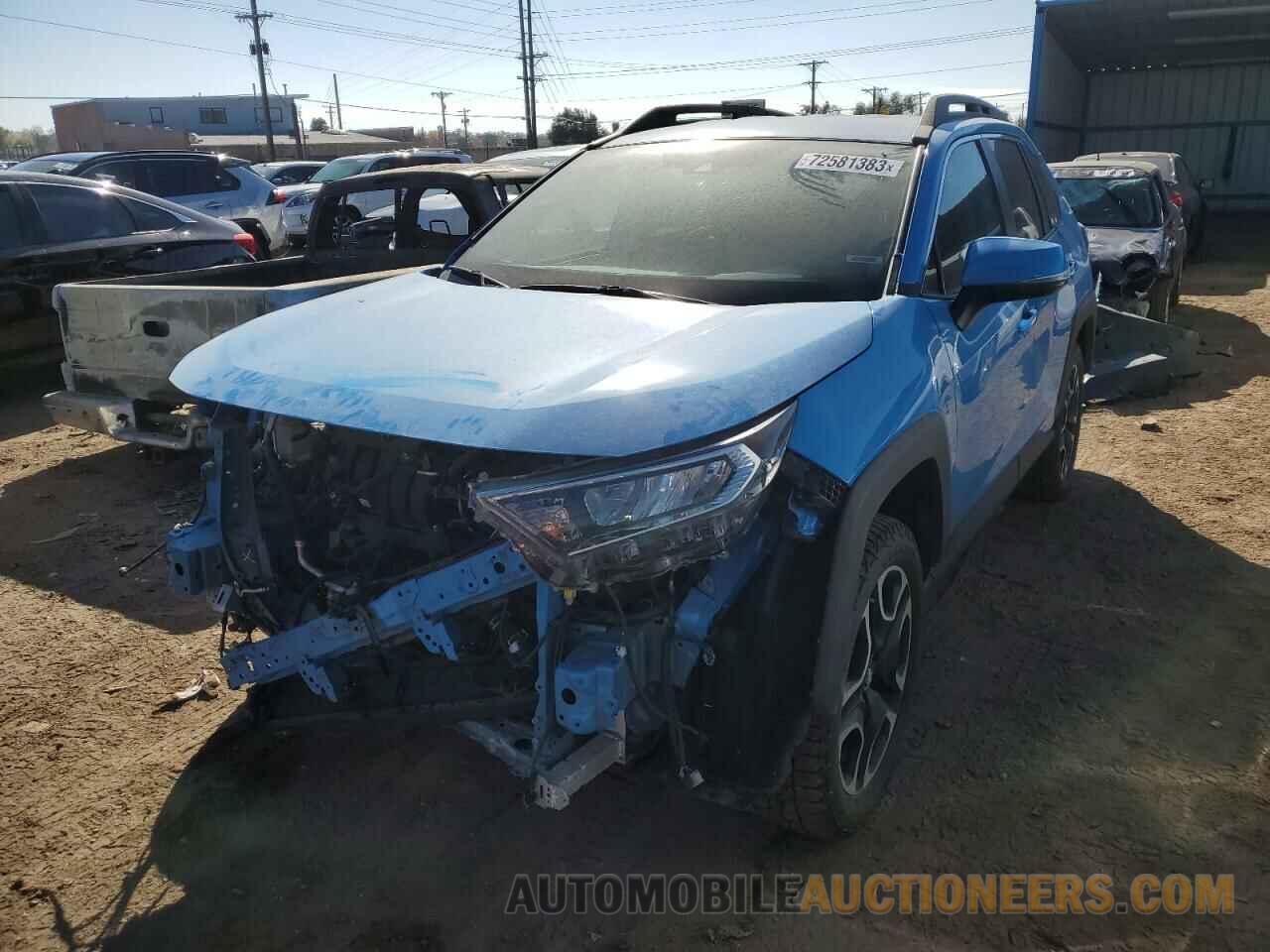 2T3J1RFV8KW036039 TOYOTA RAV4 2019