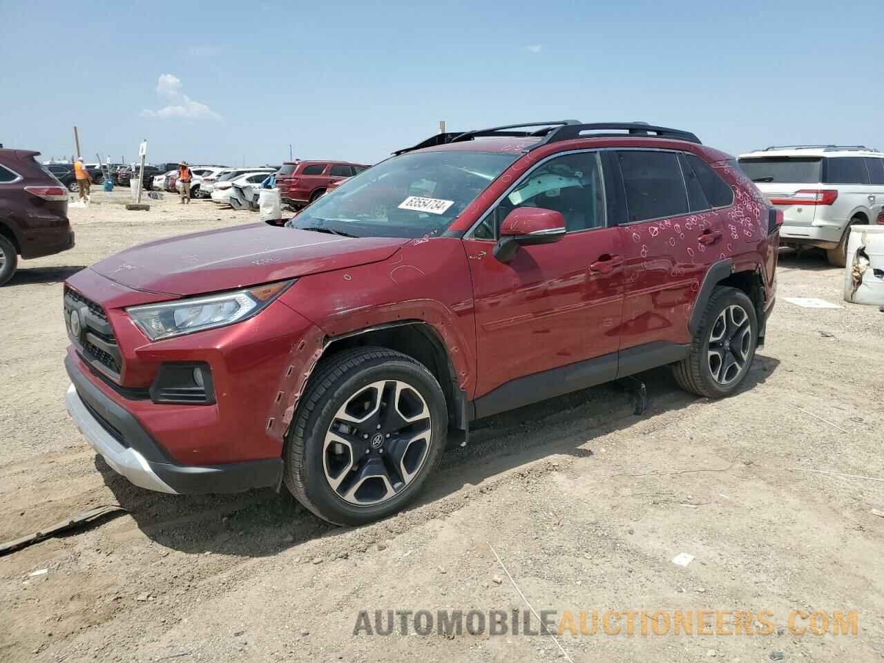 2T3J1RFV8KW038017 TOYOTA RAV4 2019