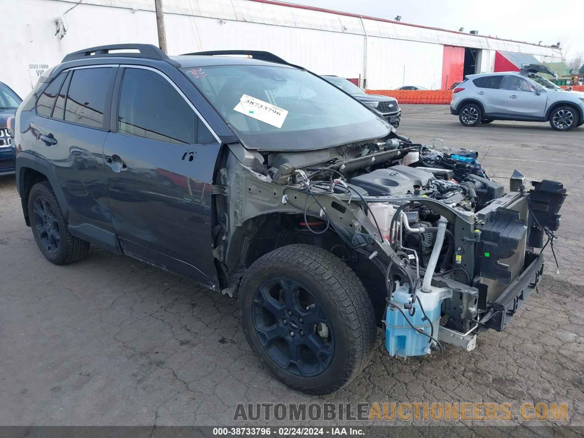 2T3J1RFV8LC076320 TOYOTA RAV4 2020