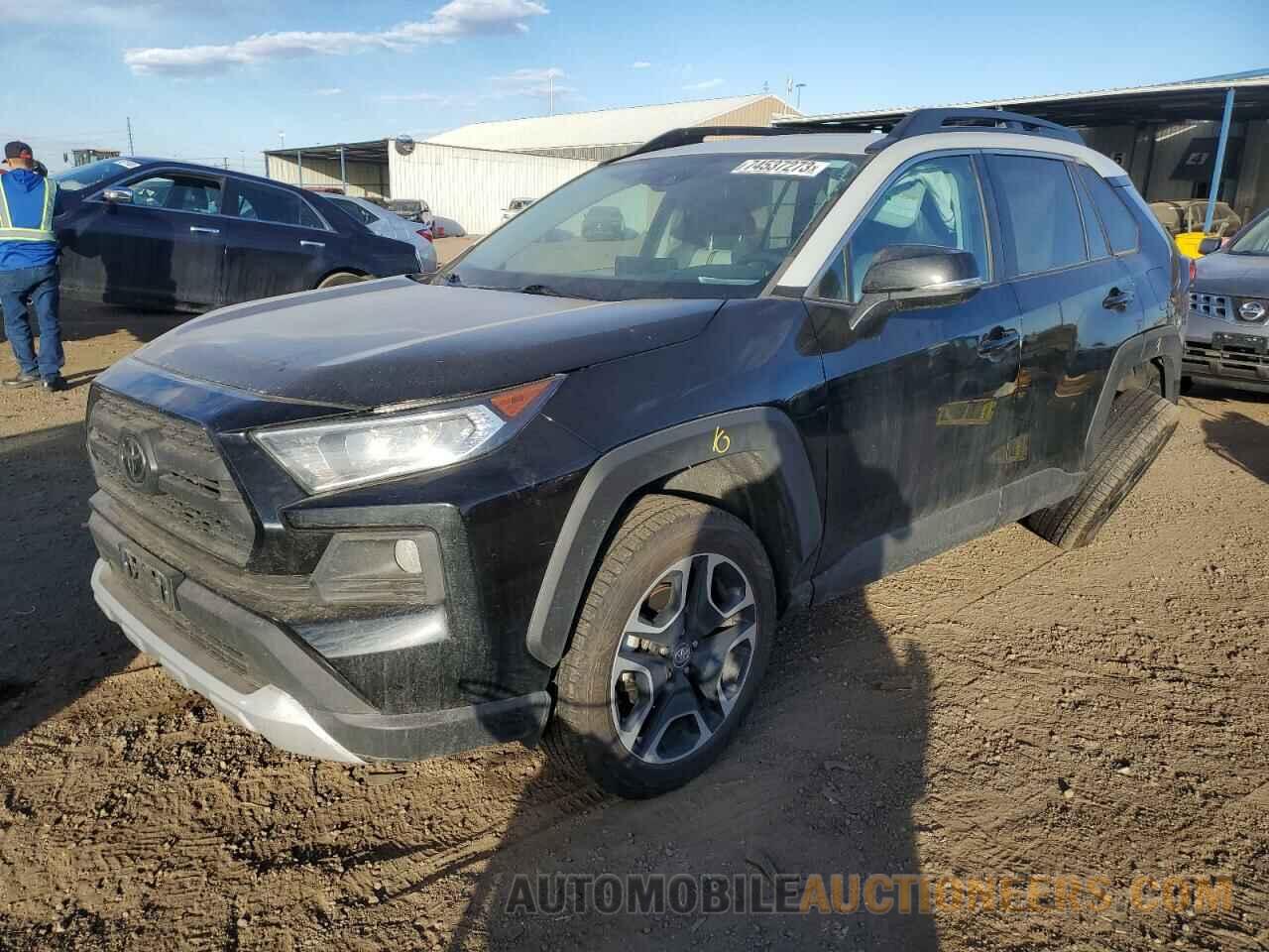 2T3J1RFV8LC078620 TOYOTA RAV4 2020