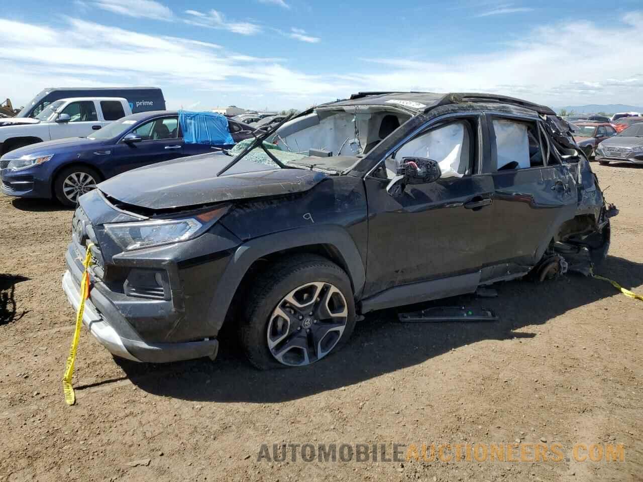 2T3J1RFV8MW159164 TOYOTA RAV4 2021