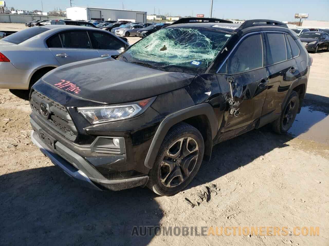 2T3J1RFV9KW003342 TOYOTA RAV4 2019