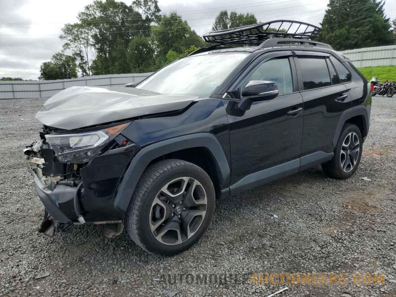 2T3J1RFV9KW007844 TOYOTA RAV4 2019