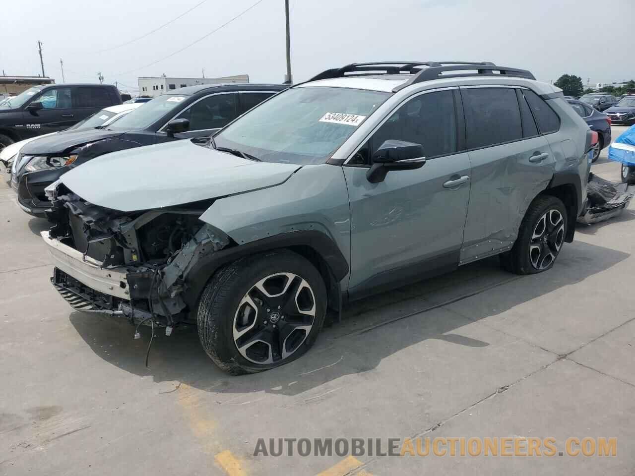 2T3J1RFV9KW008864 TOYOTA RAV4 2019