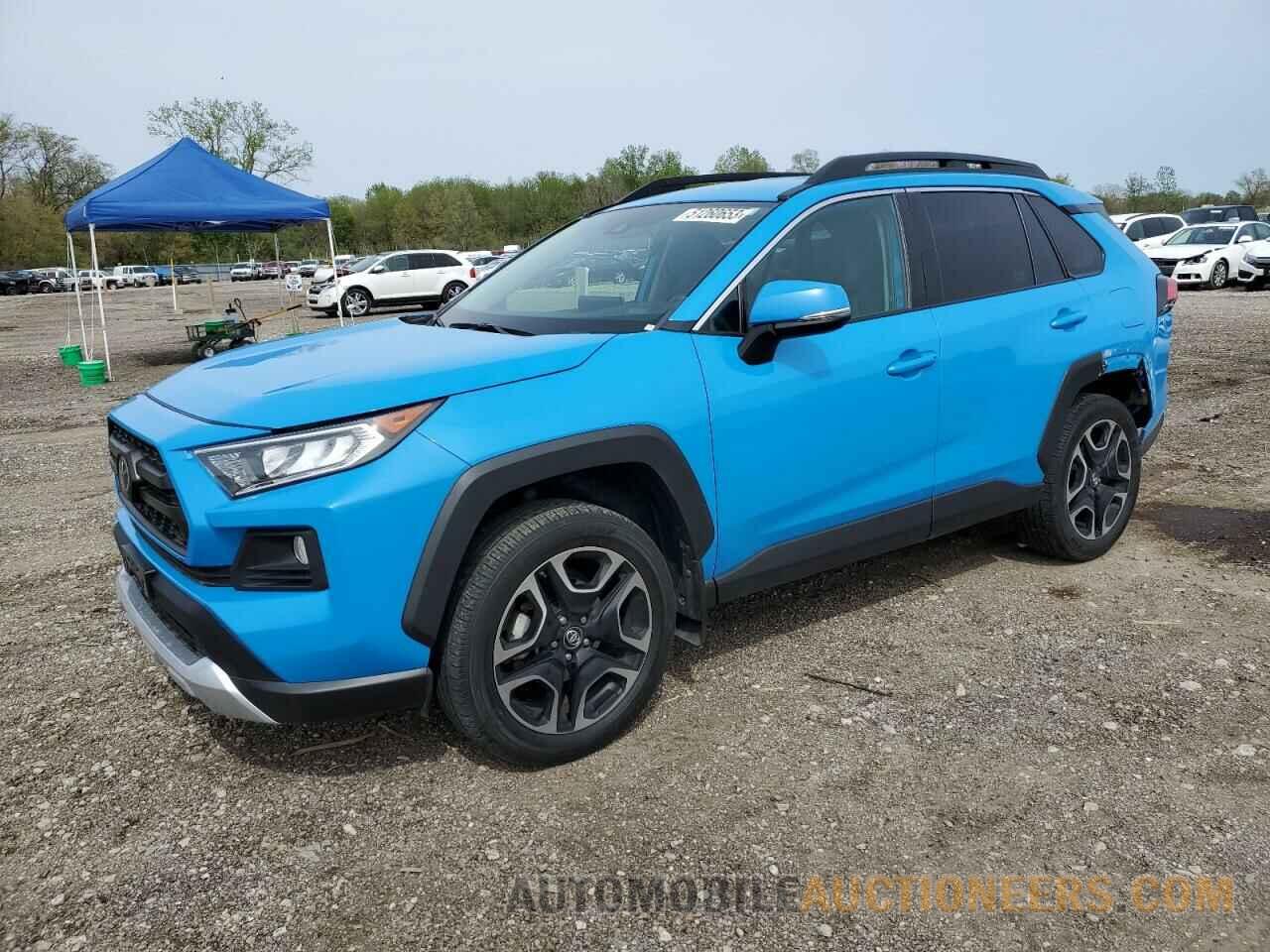 2T3J1RFV9KW029133 TOYOTA RAV4 2019