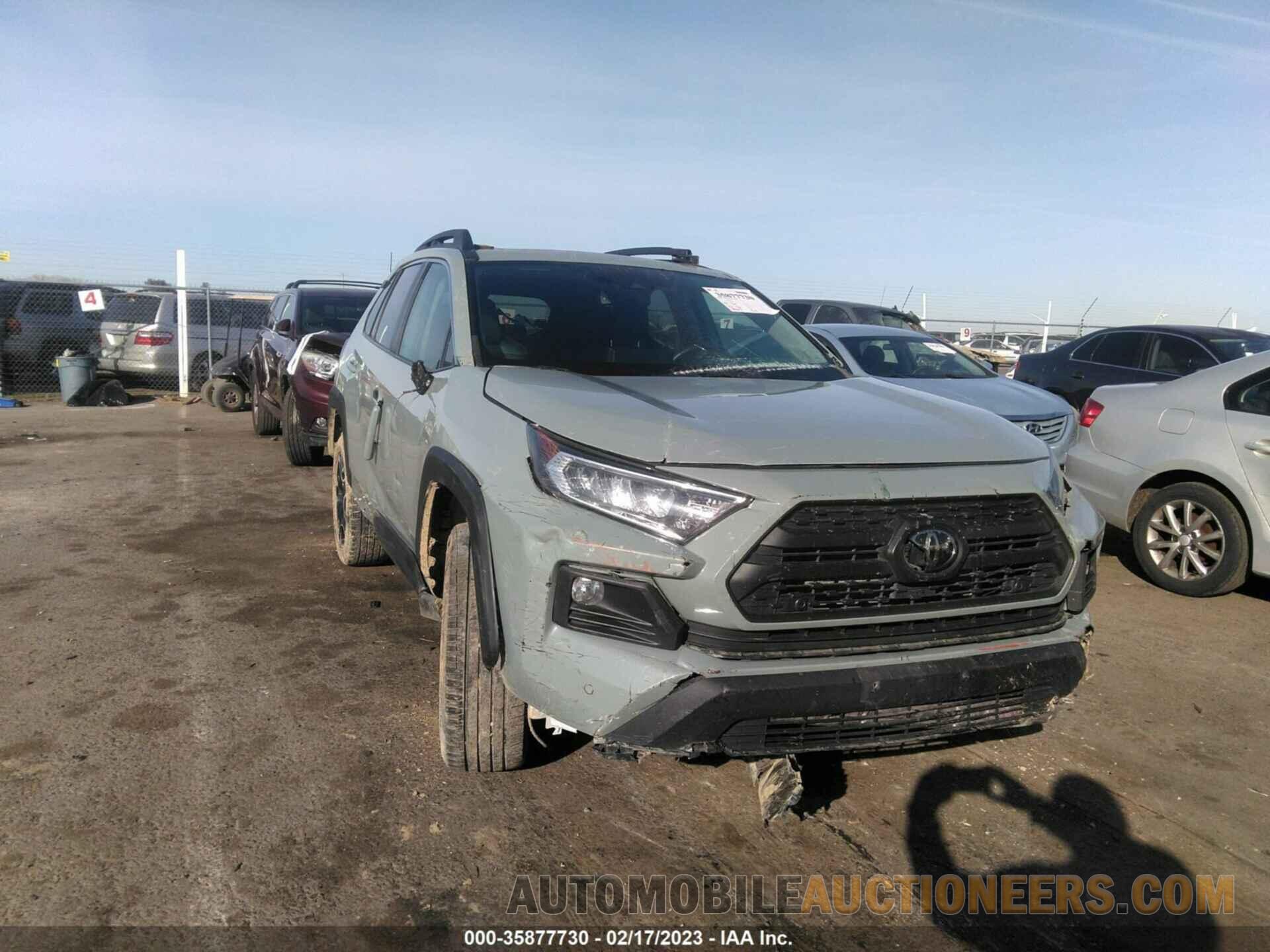 2T3J1RFV9KW036082 TOYOTA RAV4 2019