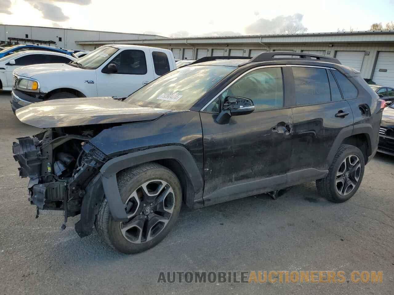 2T3J1RFVXKC012441 TOYOTA RAV4 2019