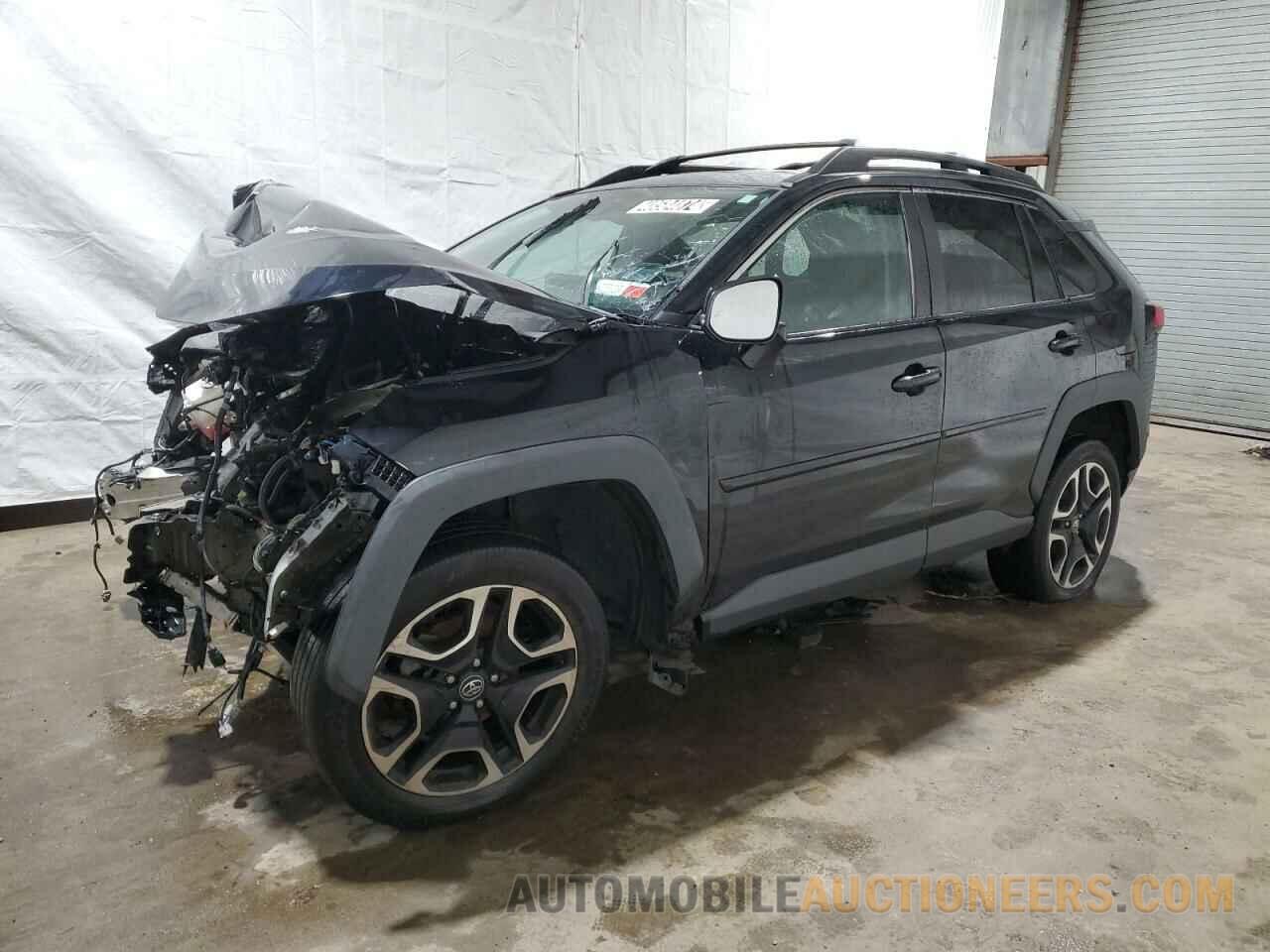 2T3J1RFVXKW020831 TOYOTA RAV4 2019