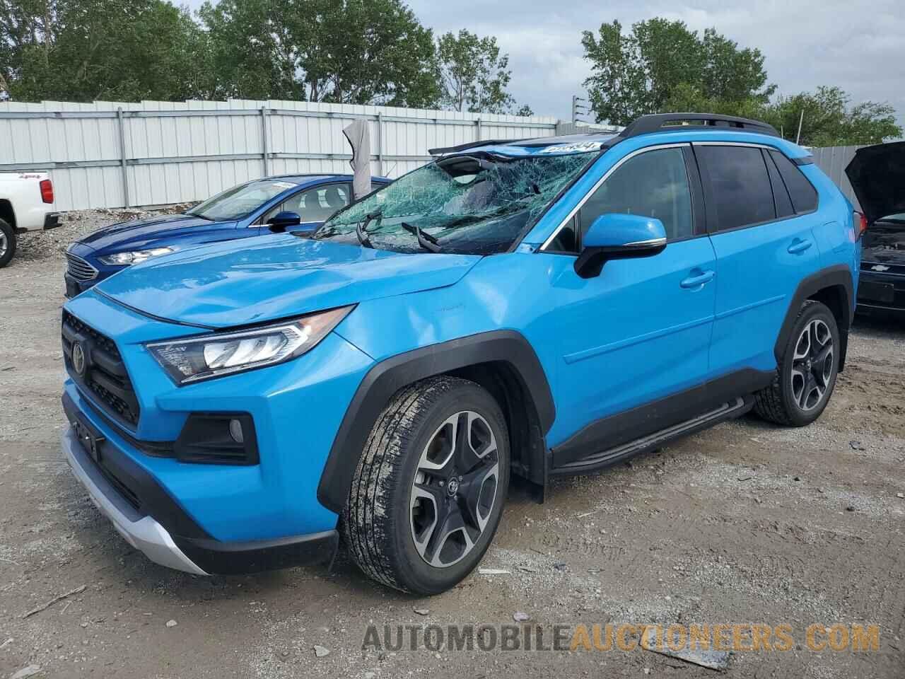 2T3J1RFVXKW051416 TOYOTA RAV4 2019