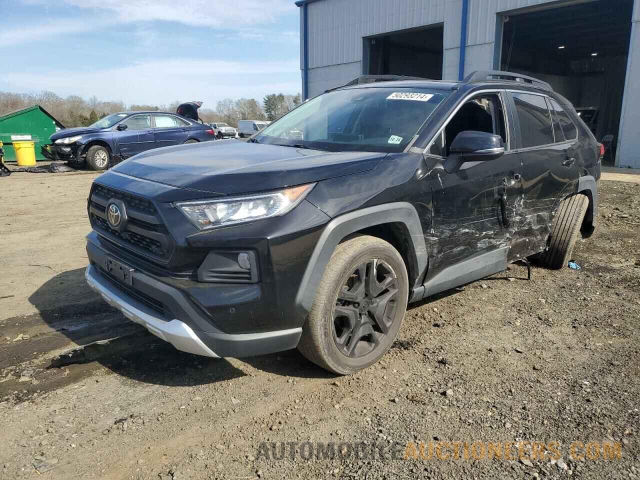 2T3J1RFVXKW055207 TOYOTA RAV4 2019