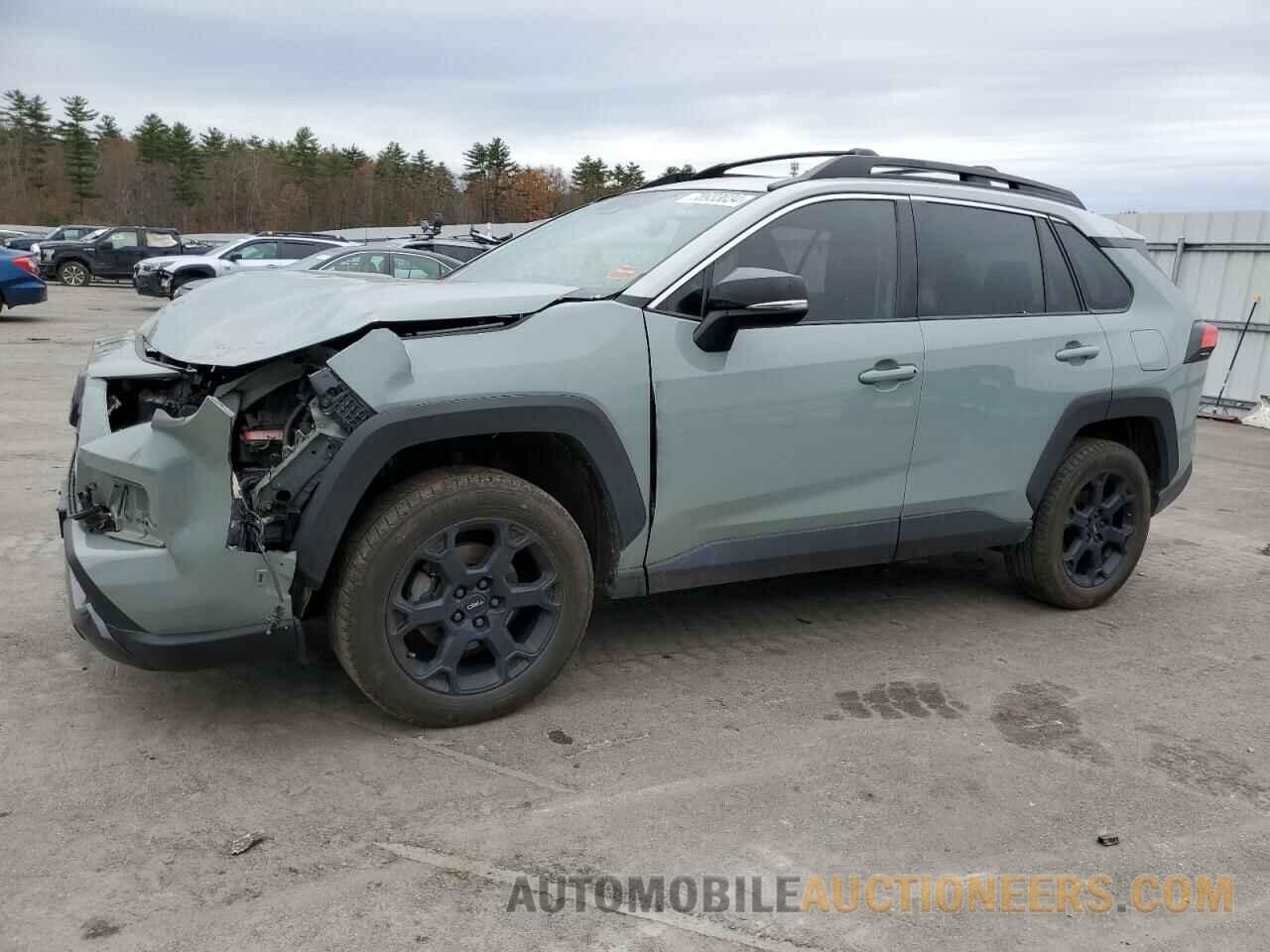 2T3J1RFVXLC064640 TOYOTA RAV4 2020