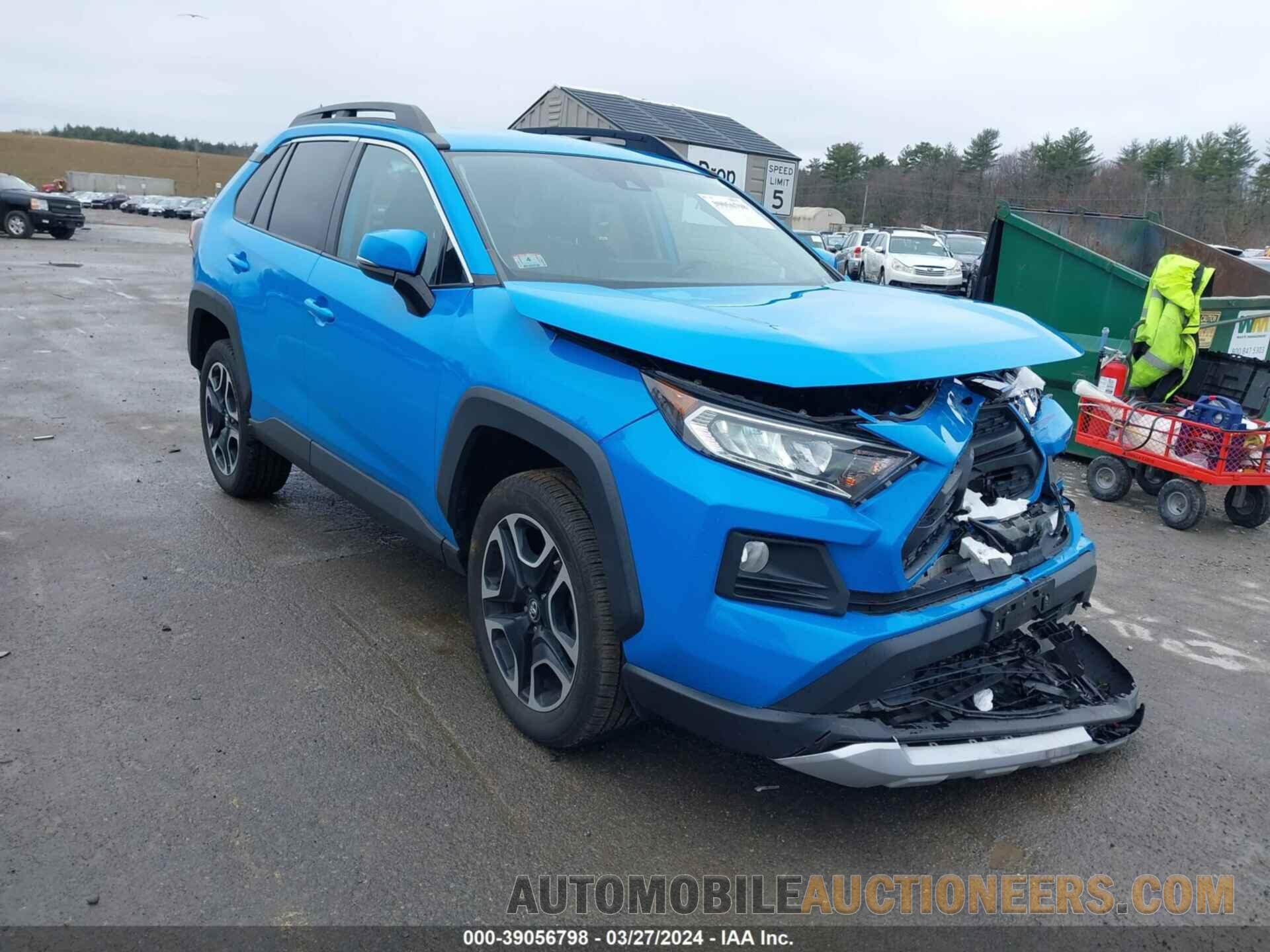 2T3J1RFVXLC079106 TOYOTA RAV4 2020