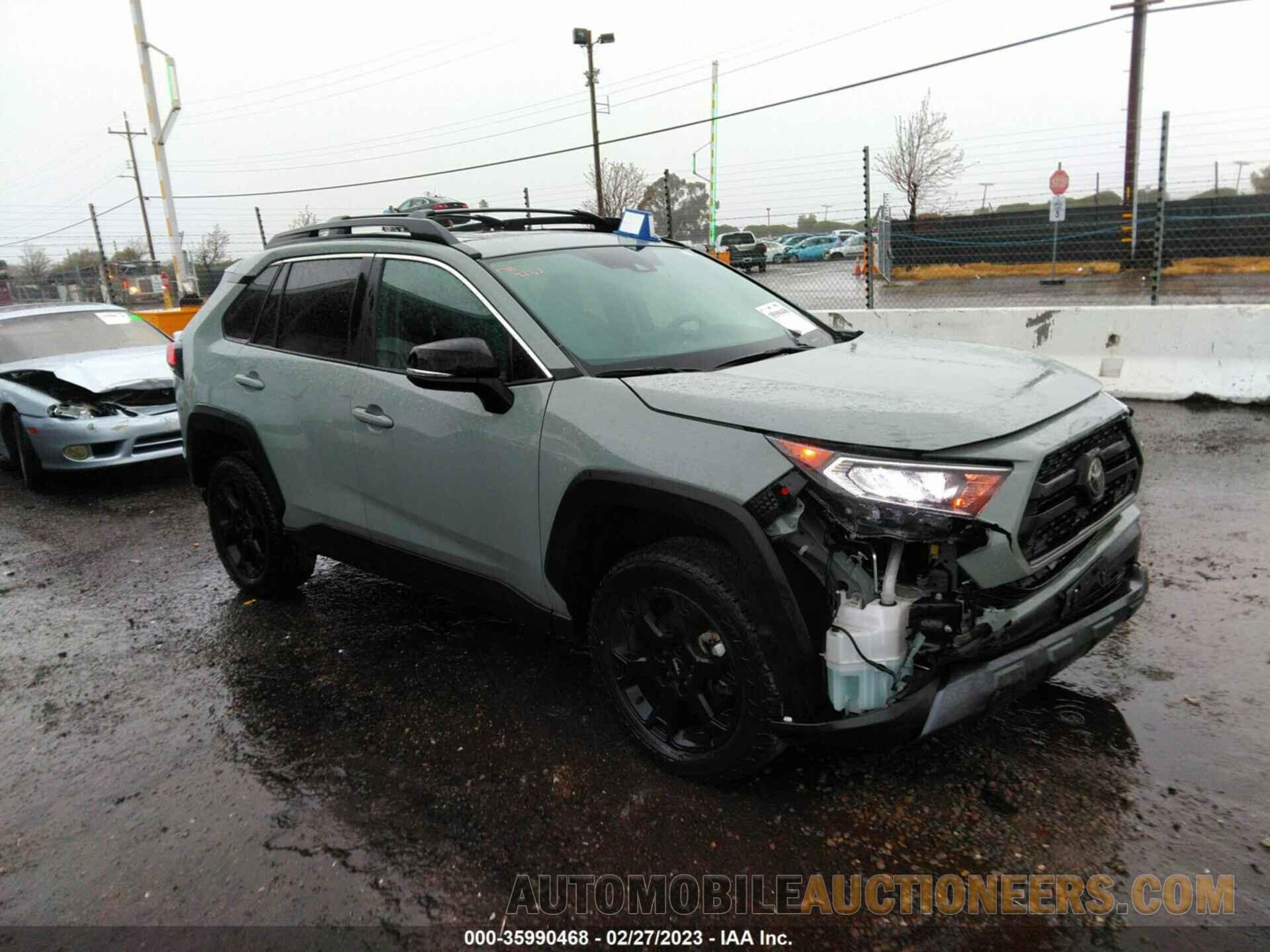 2T3J1RFVXLC138655 TOYOTA RAV4 2020