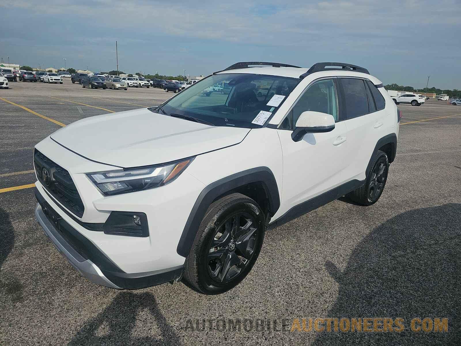 2T3J1RFVXPW369558 Toyota RAV4 2023