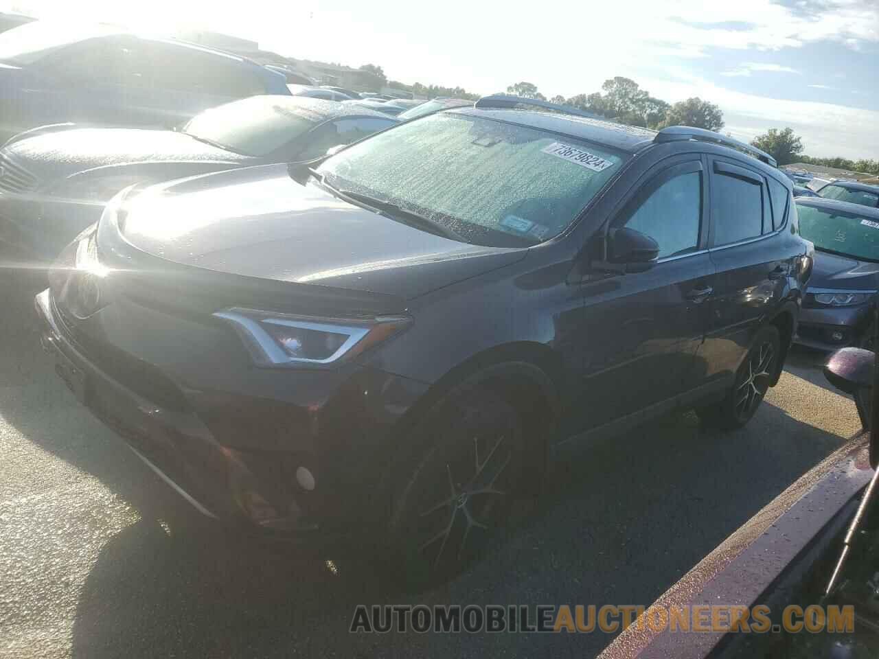 2T3JFREV1JW855363 TOYOTA RAV4 2018