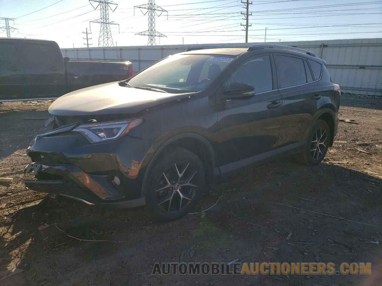 2T3JFREV3HW577463 TOYOTA RAV4 2017