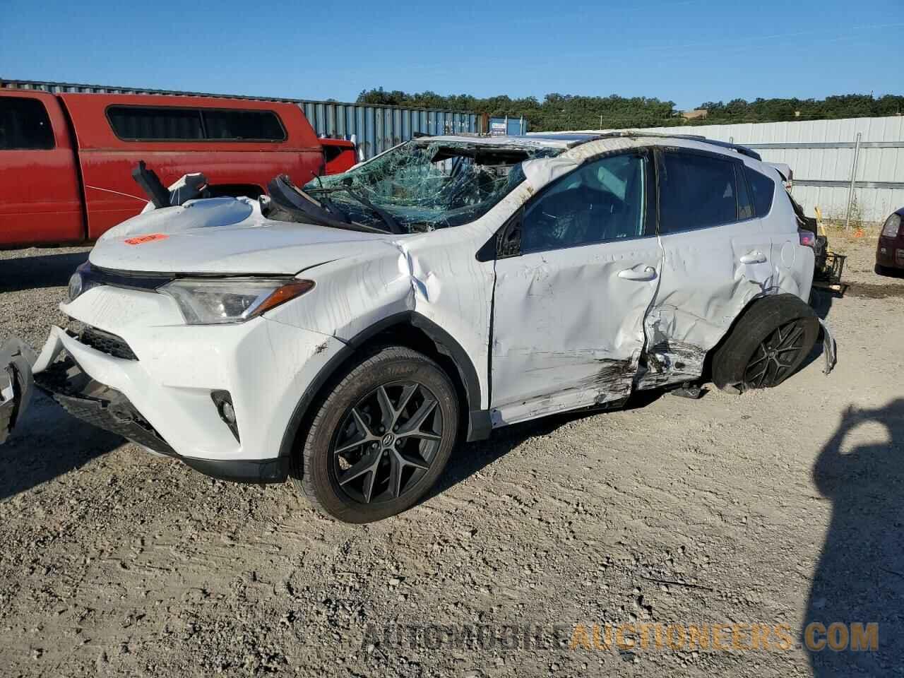 2T3JFREV6JW742878 TOYOTA RAV4 2018