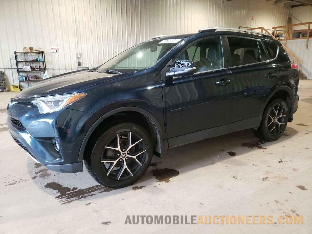 2T3JFREV8HW689093 TOYOTA RAV4 2017