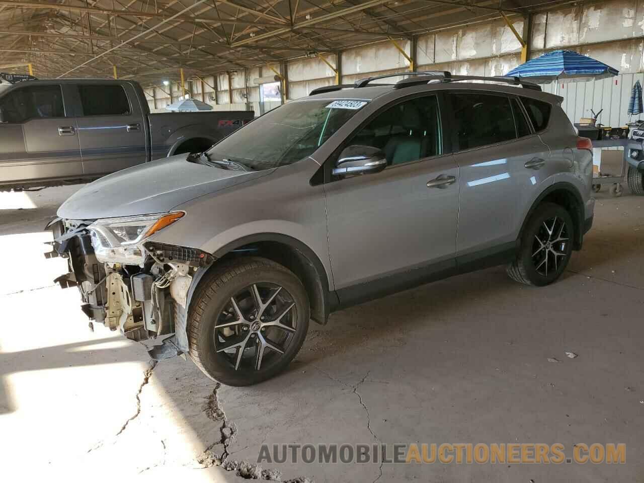 2T3JFREV9HW573899 TOYOTA RAV4 2017