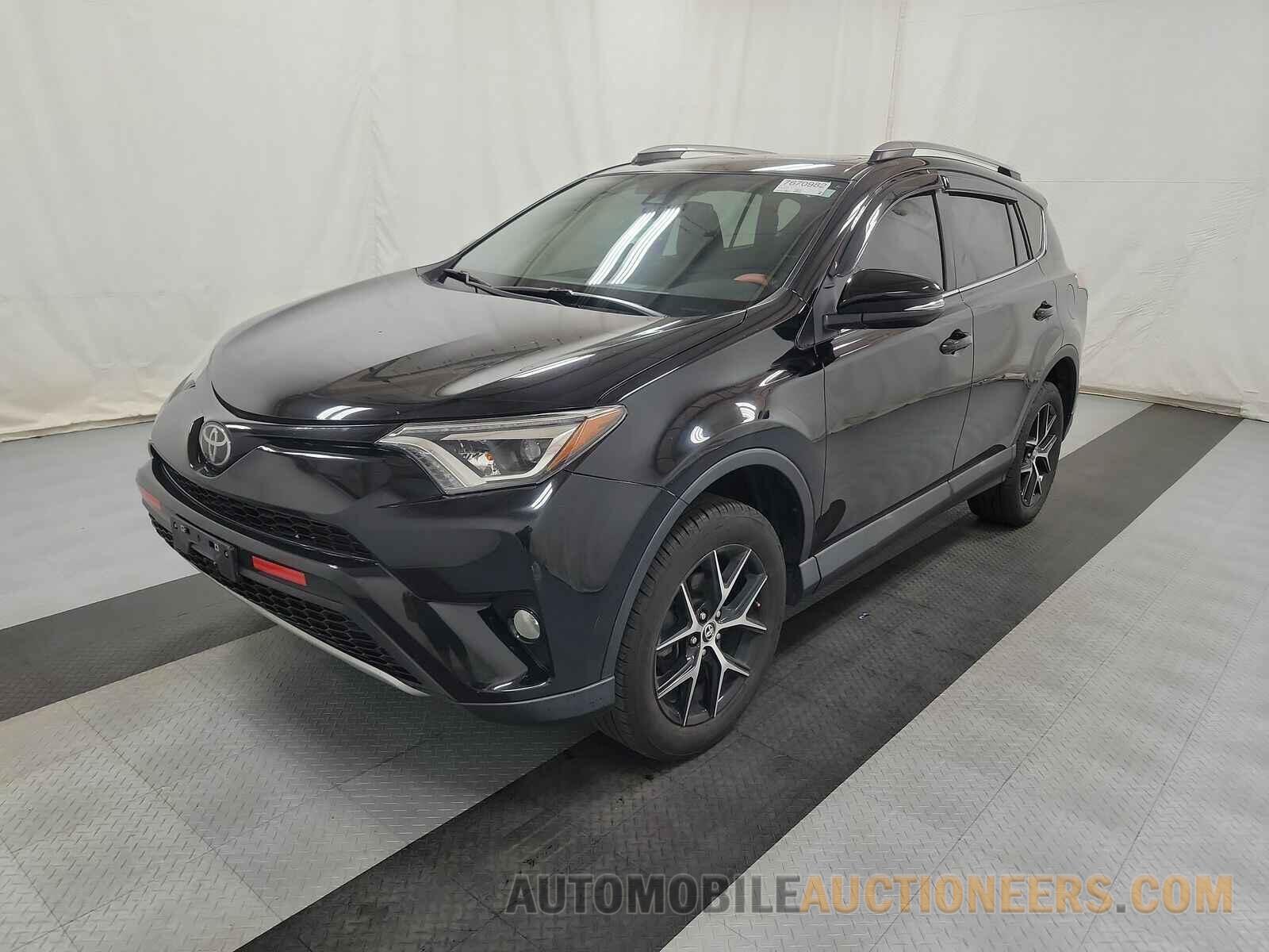 2T3JFREV9HW647810 Toyota RAV4 2017