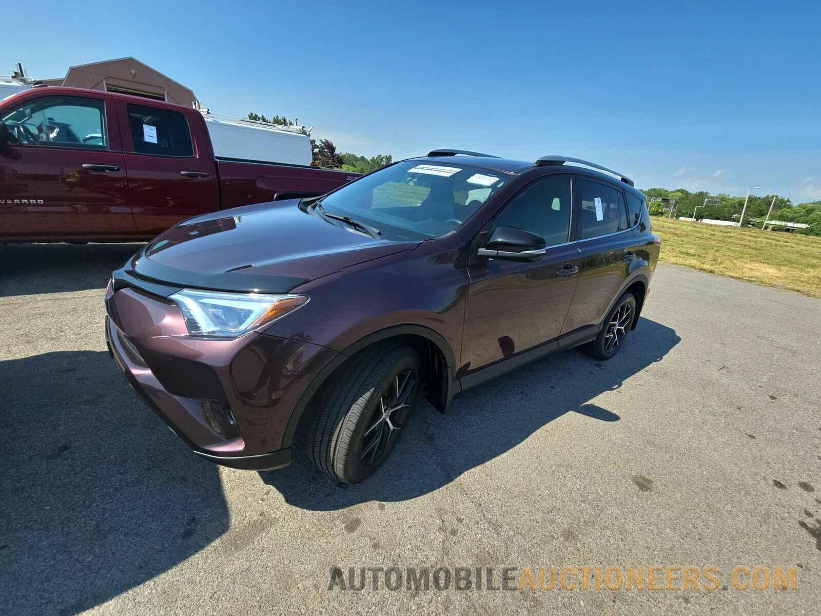 2T3JFREVXJW708779 Toyota RAV4 2018