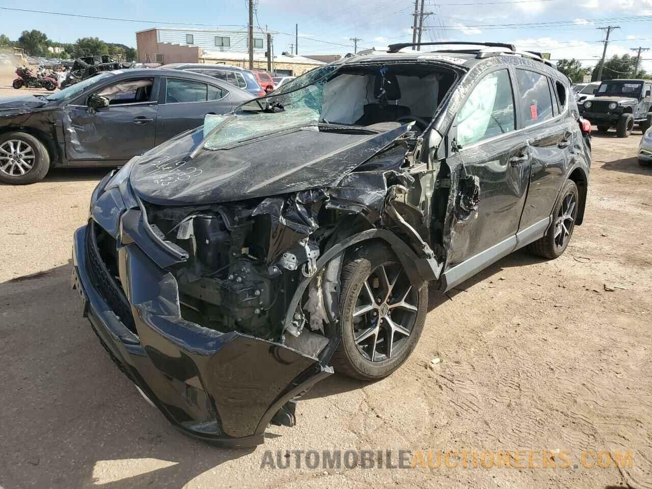 2T3JFREVXJW729597 TOYOTA RAV4 2018