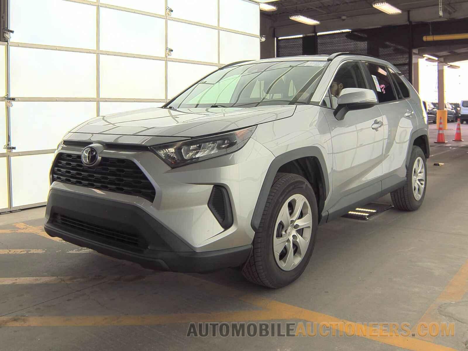 2T3K1RFV1KW015067 Toyota RAV4 2019