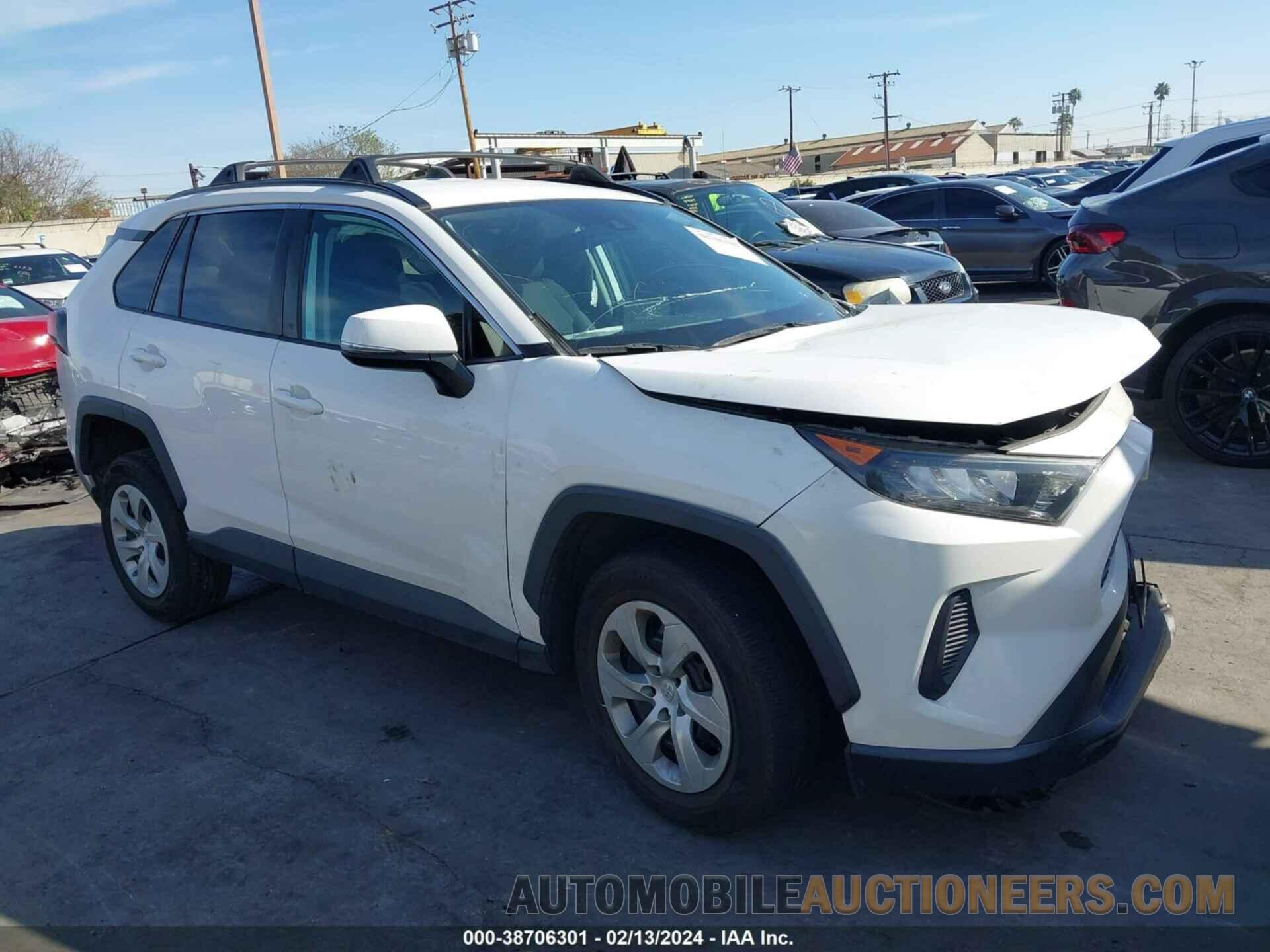 2T3K1RFVXKW019263 TOYOTA RAV4 2019