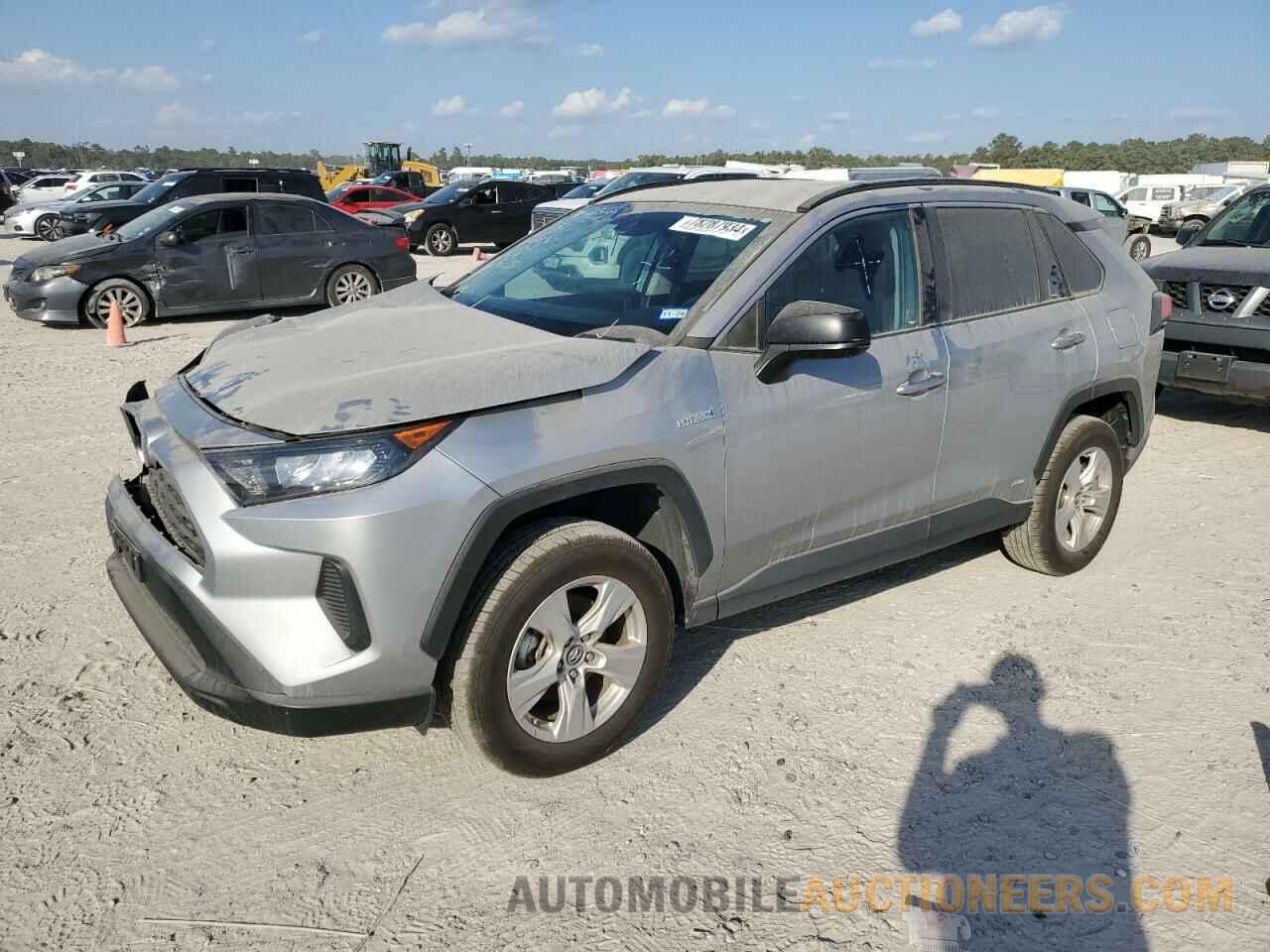 2T3LWRFV3LW070563 TOYOTA RAV4 2020