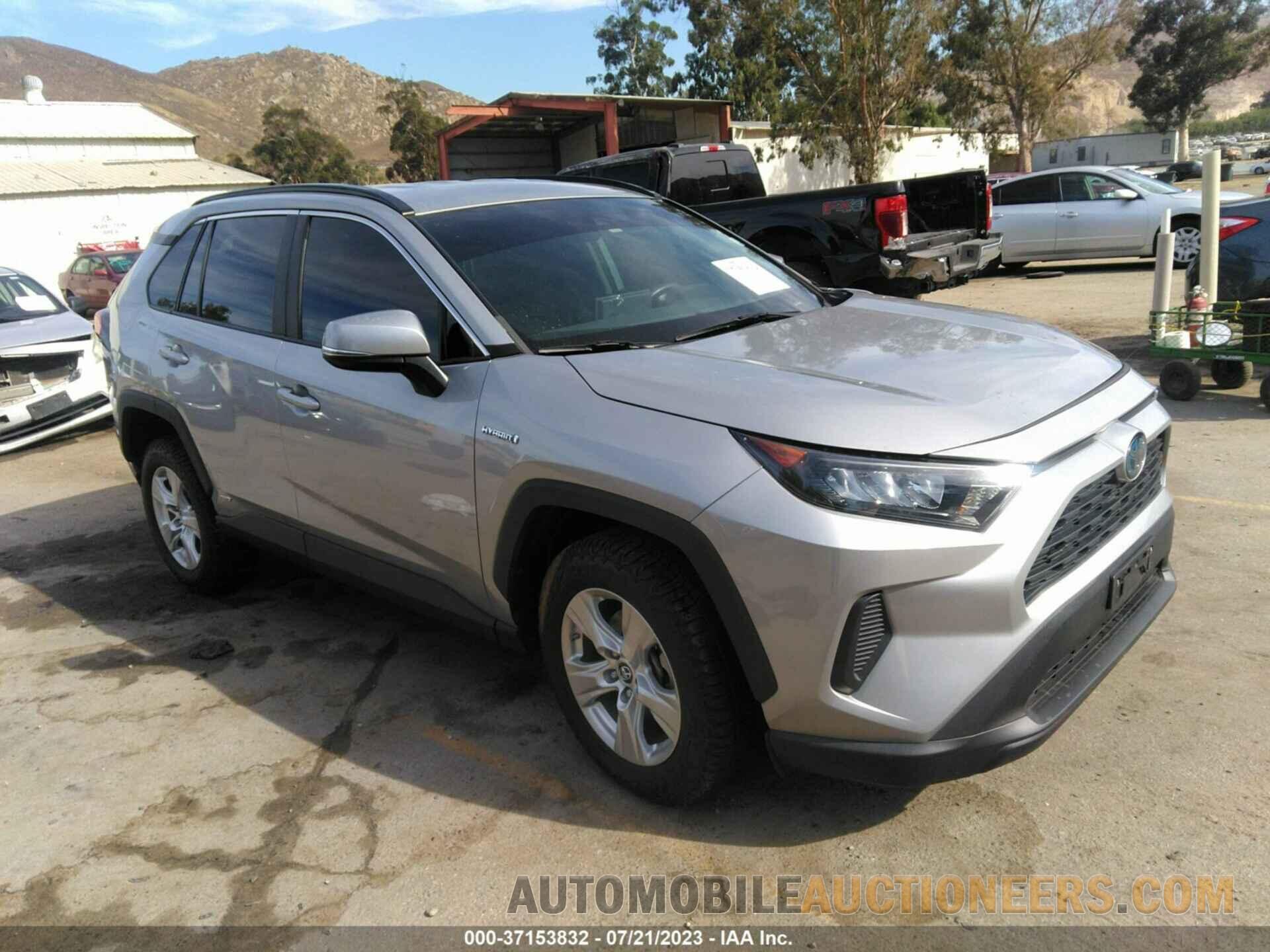 2T3MWRFV3KW021186 TOYOTA RAV4 2019