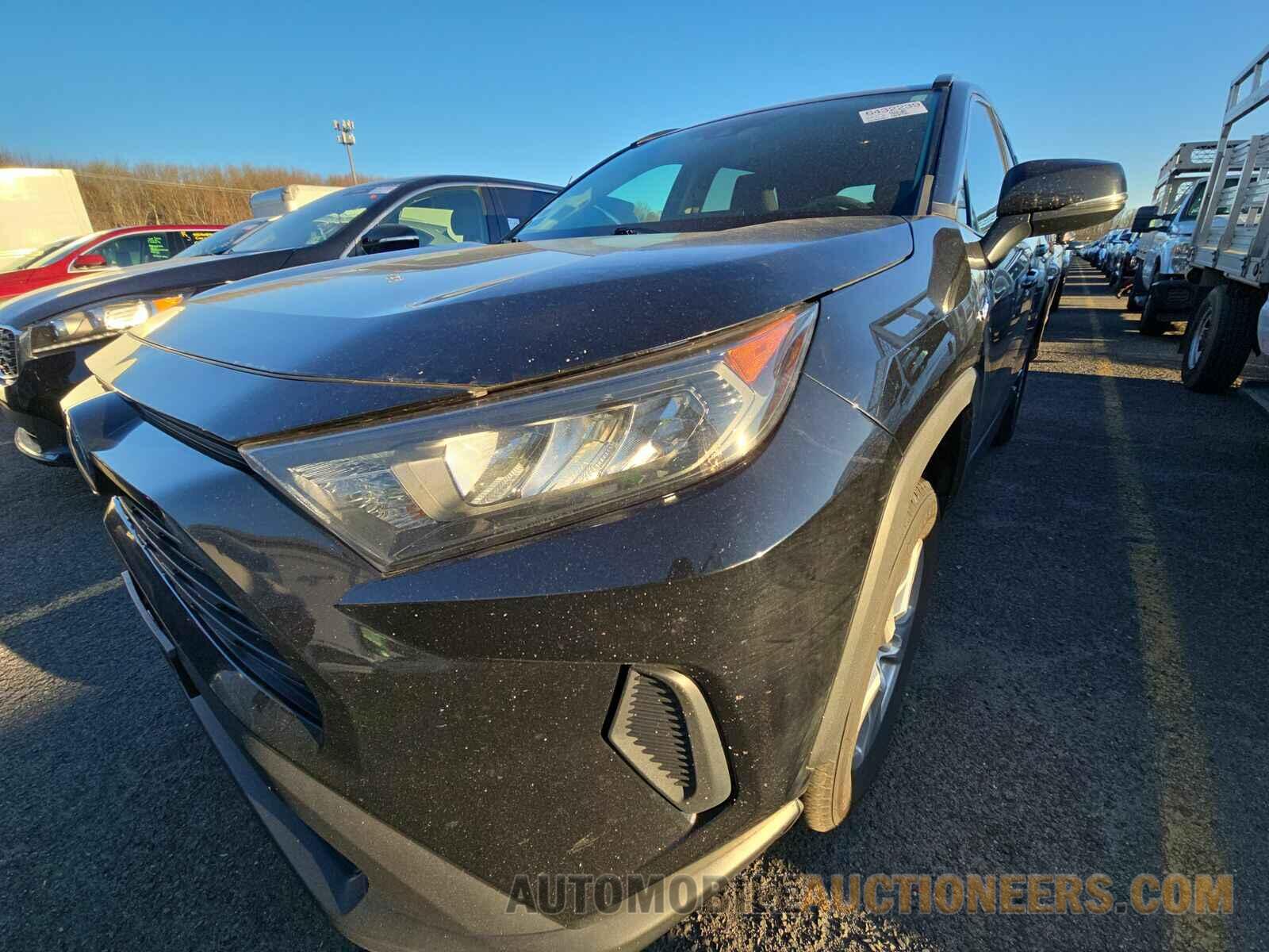 2T3MWRFV4KW034674 Toyota RAV4 Hybrid 2019