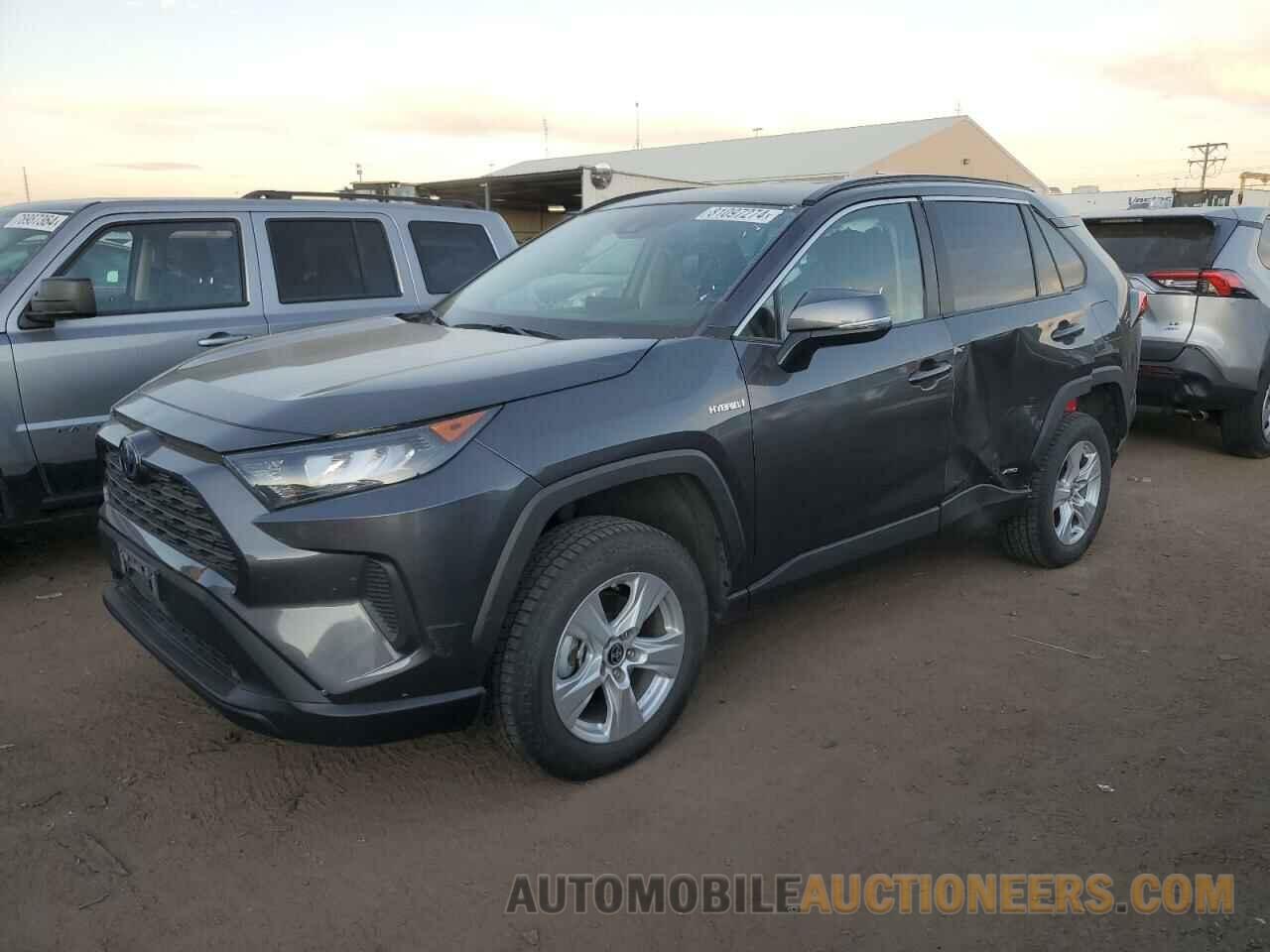 2T3MWRFV9MW115947 TOYOTA RAV4 2021