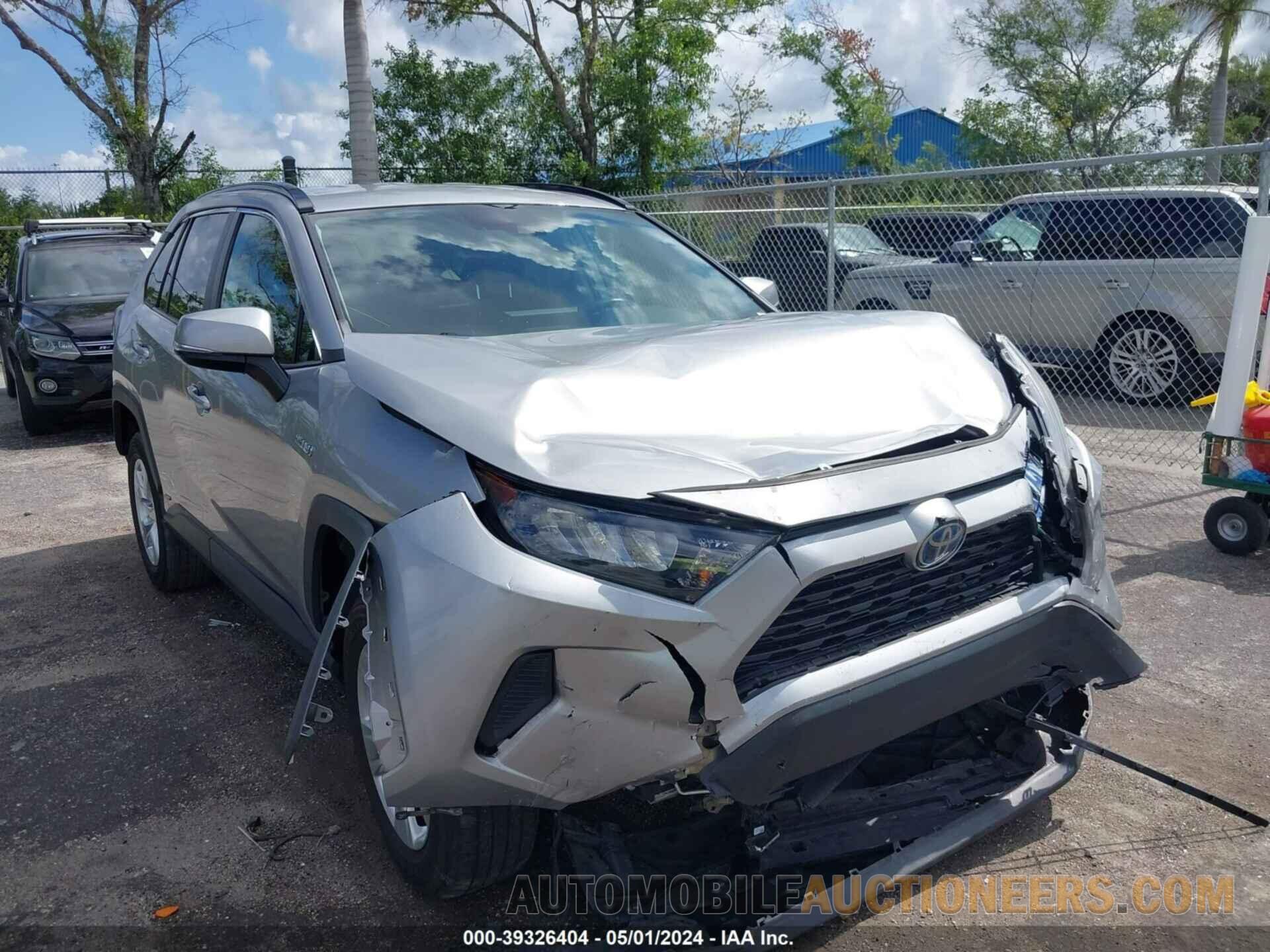 2T3MWRFVXKW032203 TOYOTA RAV4 2019