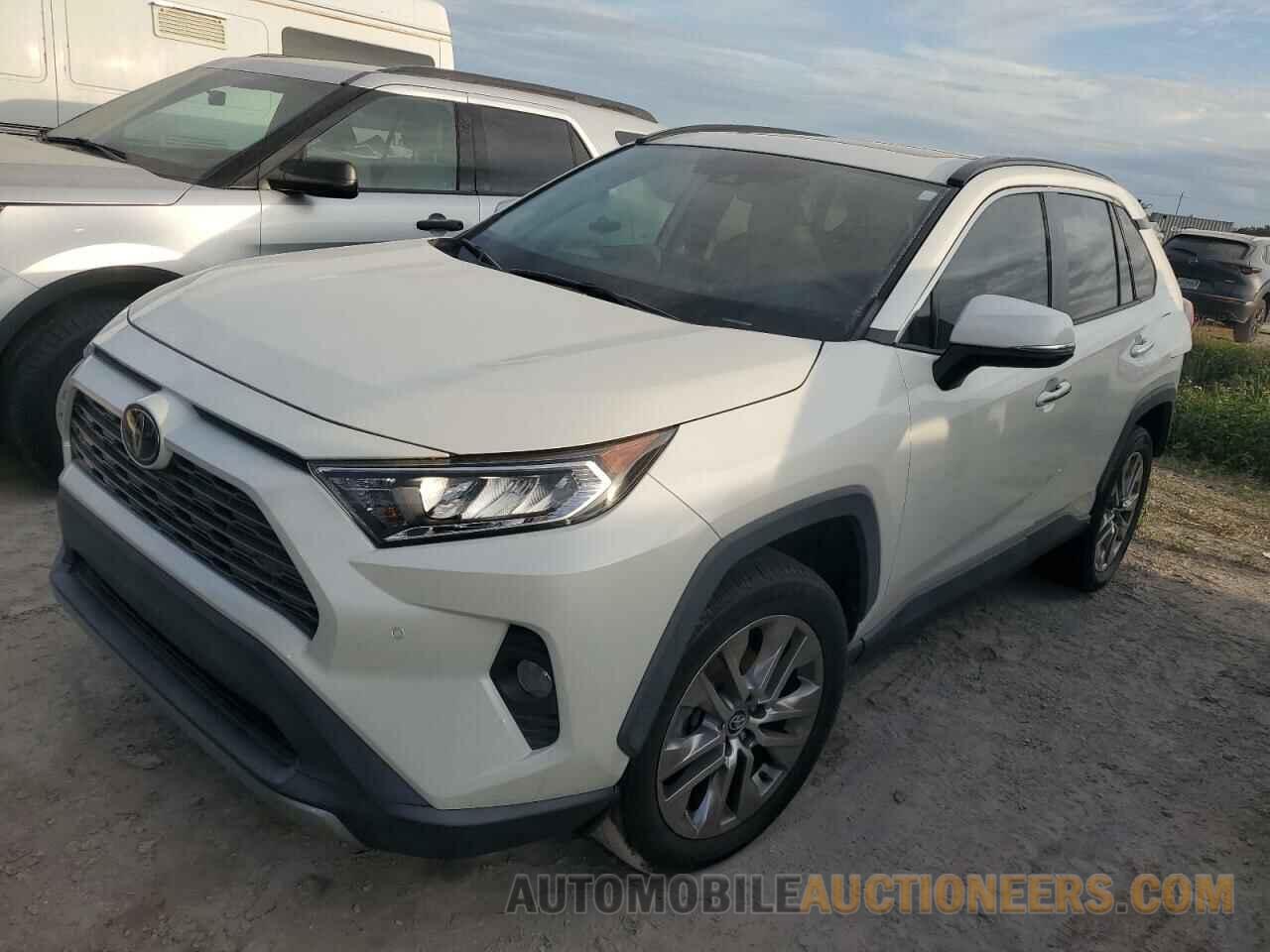 2T3N1RFV6LW090216 TOYOTA RAV4 2020