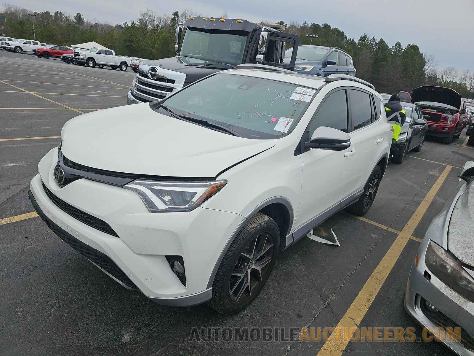 2T3NFREV0HW371745 Toyota RAV4 2017