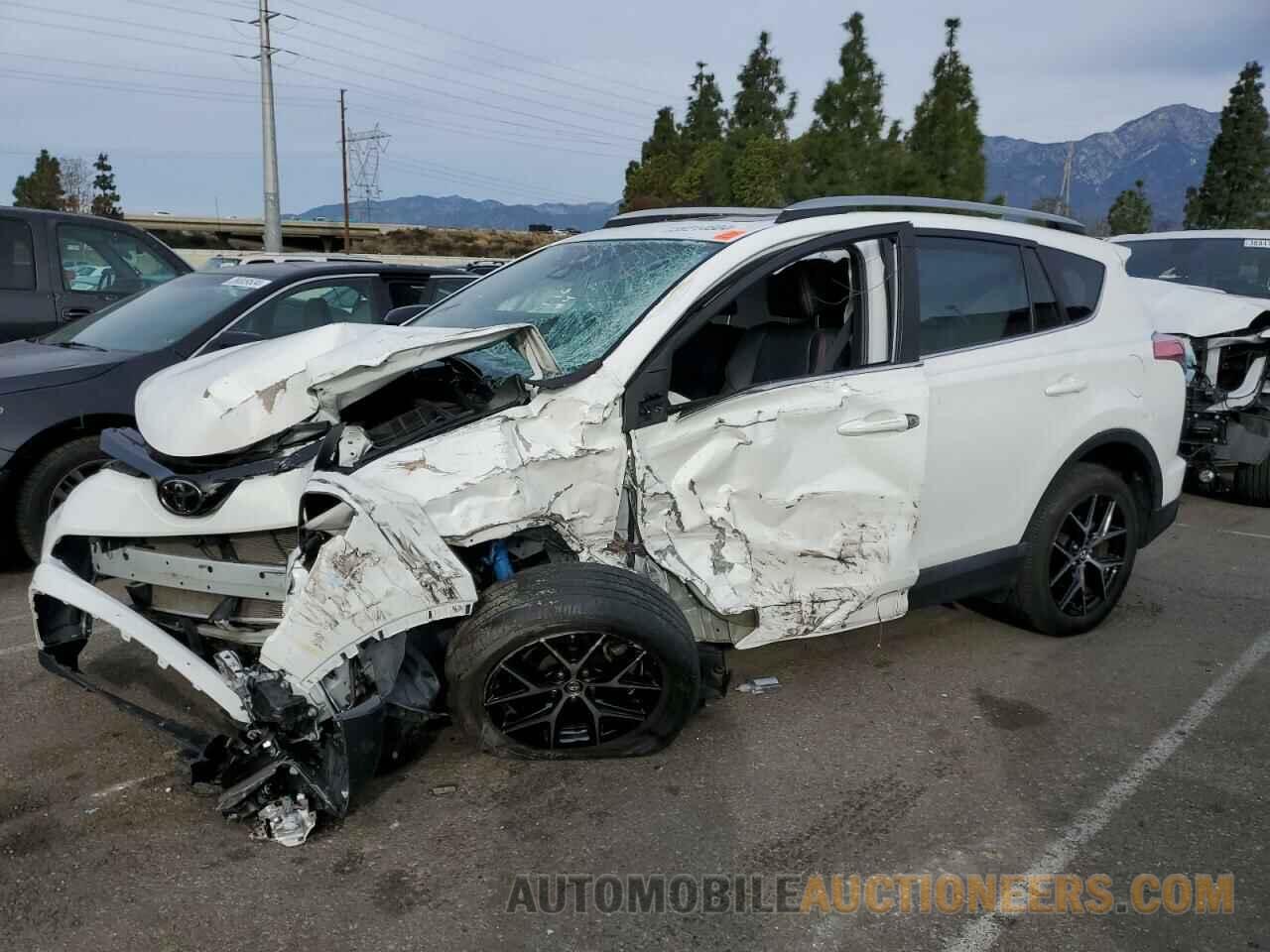 2T3NFREV0JW468238 TOYOTA RAV4 2018