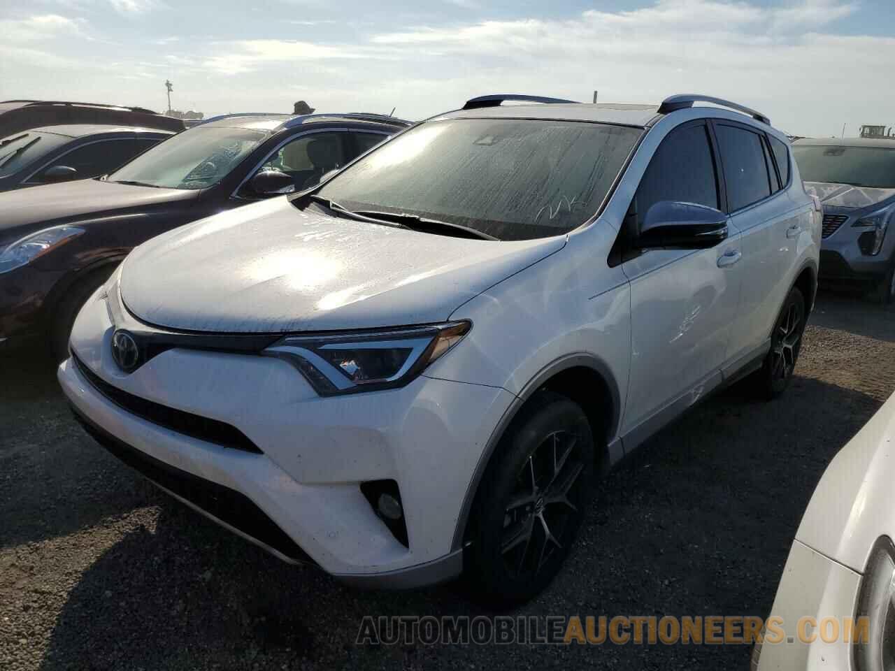 2T3NFREV1HW394872 TOYOTA RAV4 2017