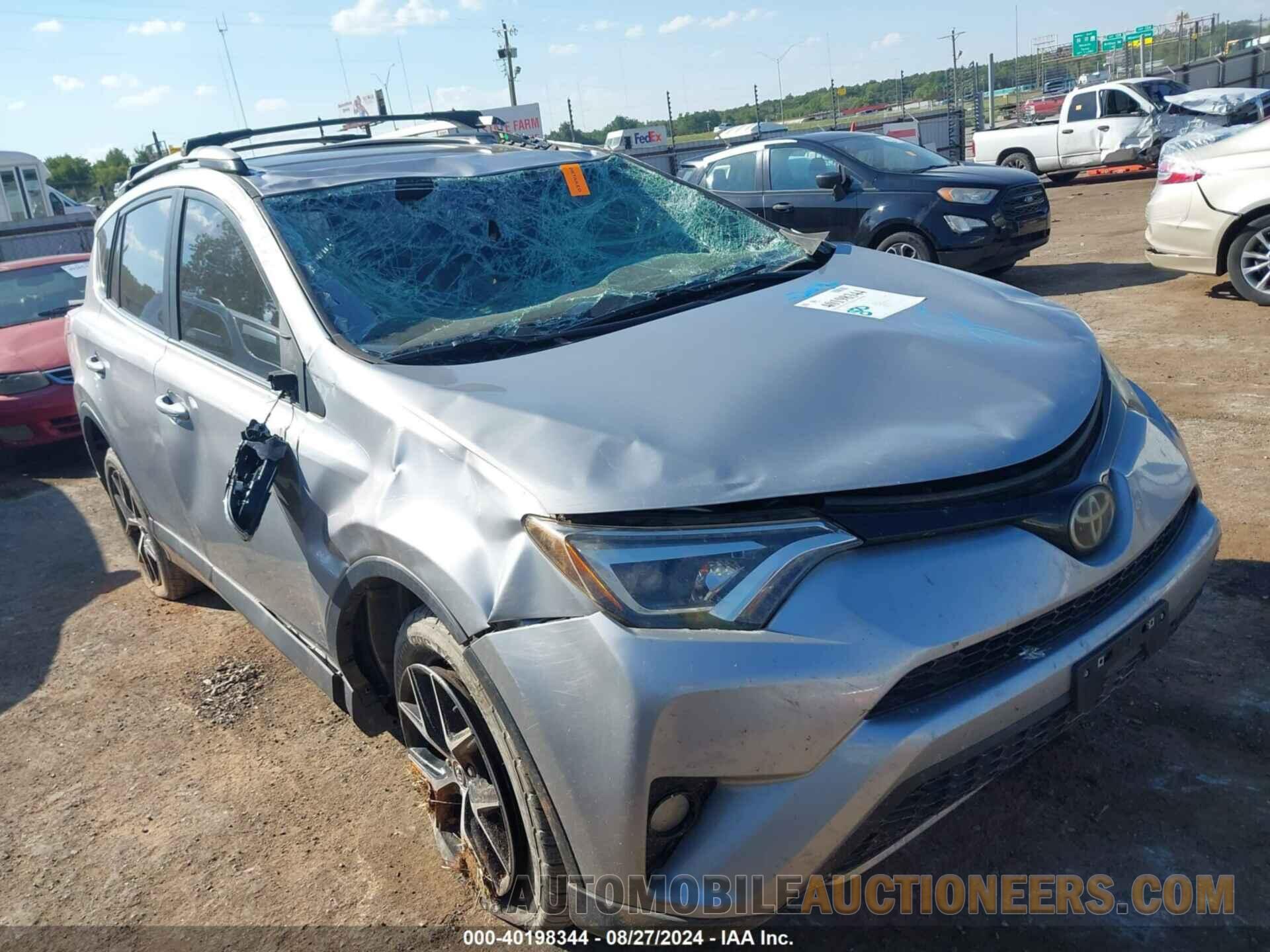 2T3NFREV1HW395925 TOYOTA RAV4 2017