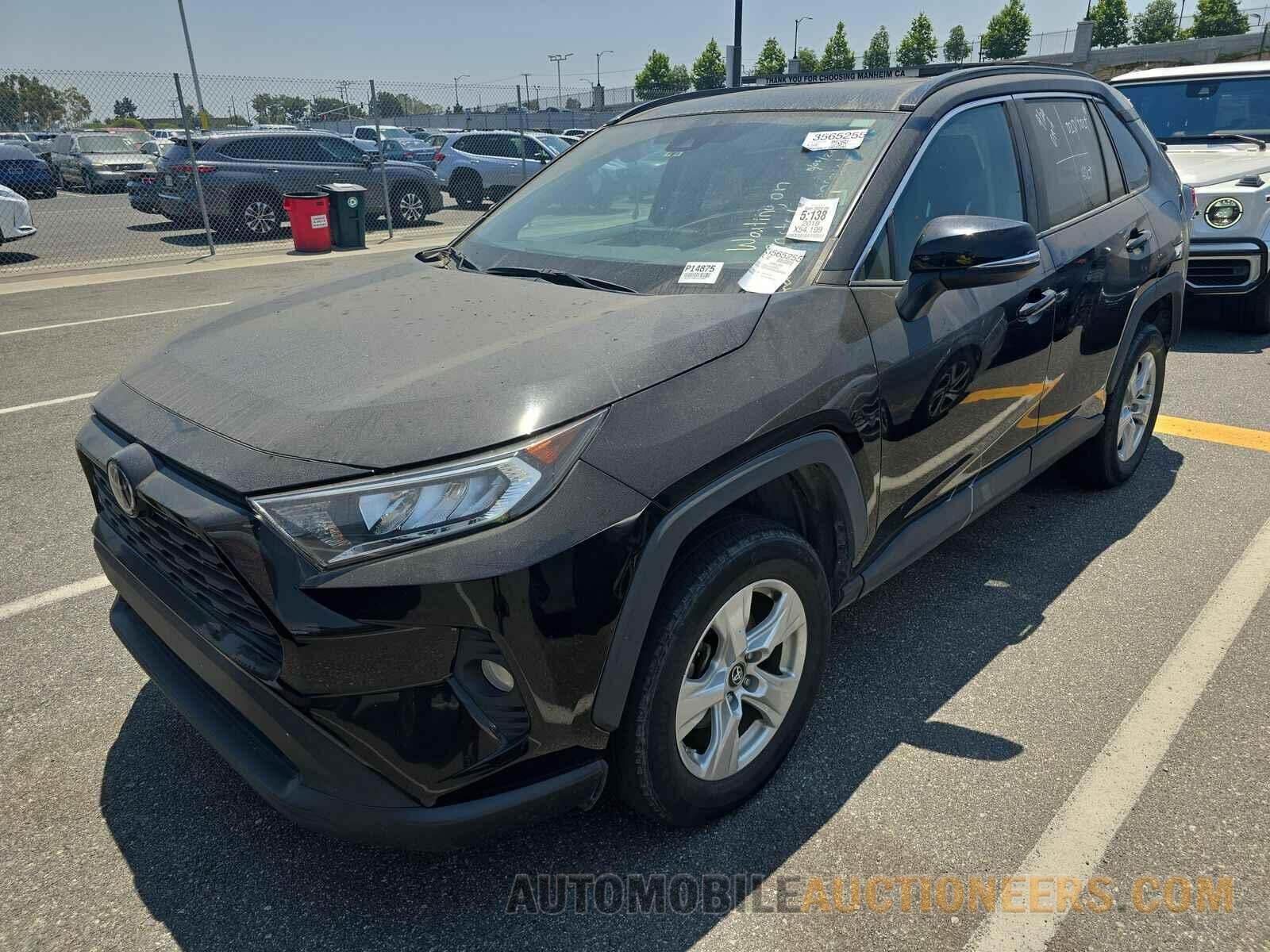 2T3P1RFV0KC022082 Toyota RAV4 2019