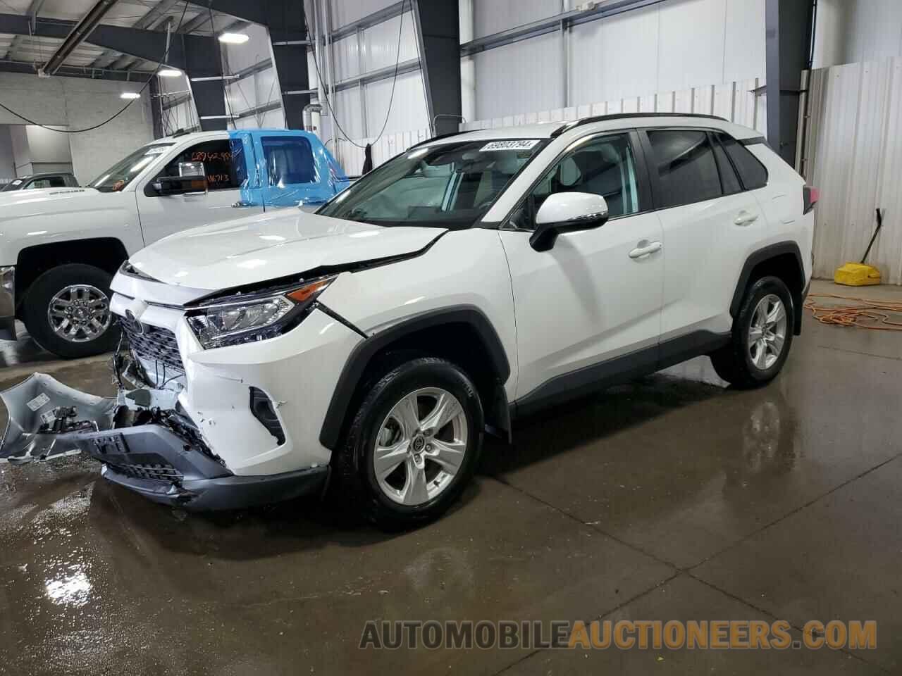 2T3P1RFV0MC204819 TOYOTA RAV4 2021