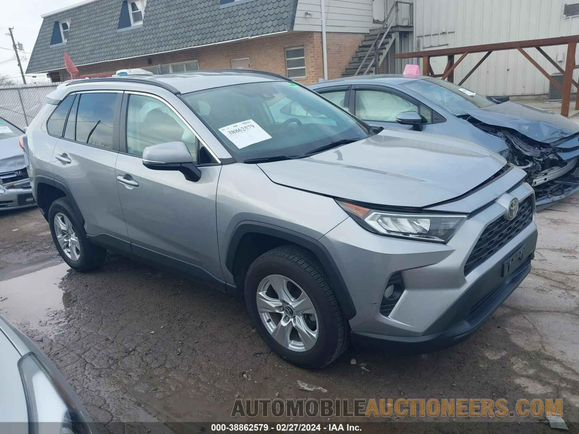 2T3P1RFV0MW157533 TOYOTA RAV4 2021