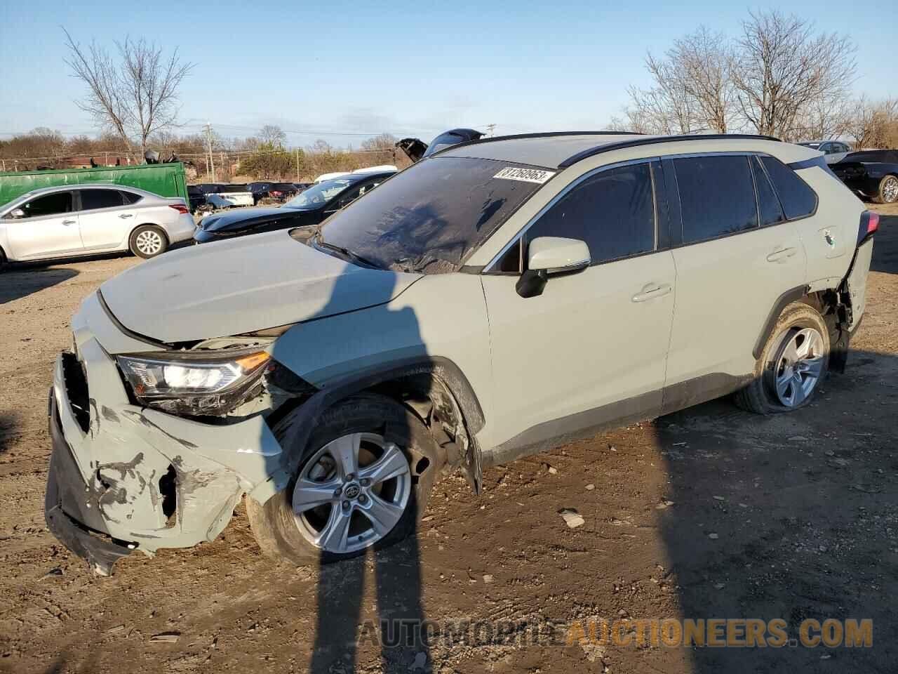 2T3P1RFV0MW196803 TOYOTA RAV4 2021