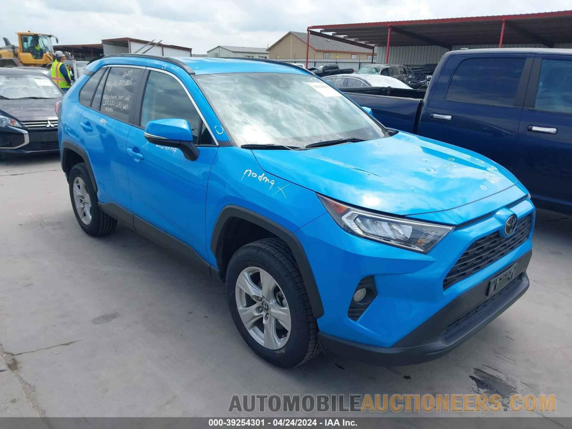 2T3P1RFV0MW211753 TOYOTA RAV4 2021