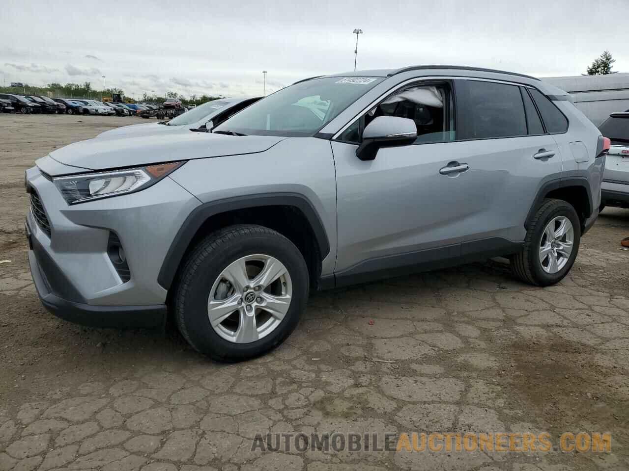 2T3P1RFV0MW213244 TOYOTA RAV4 2021