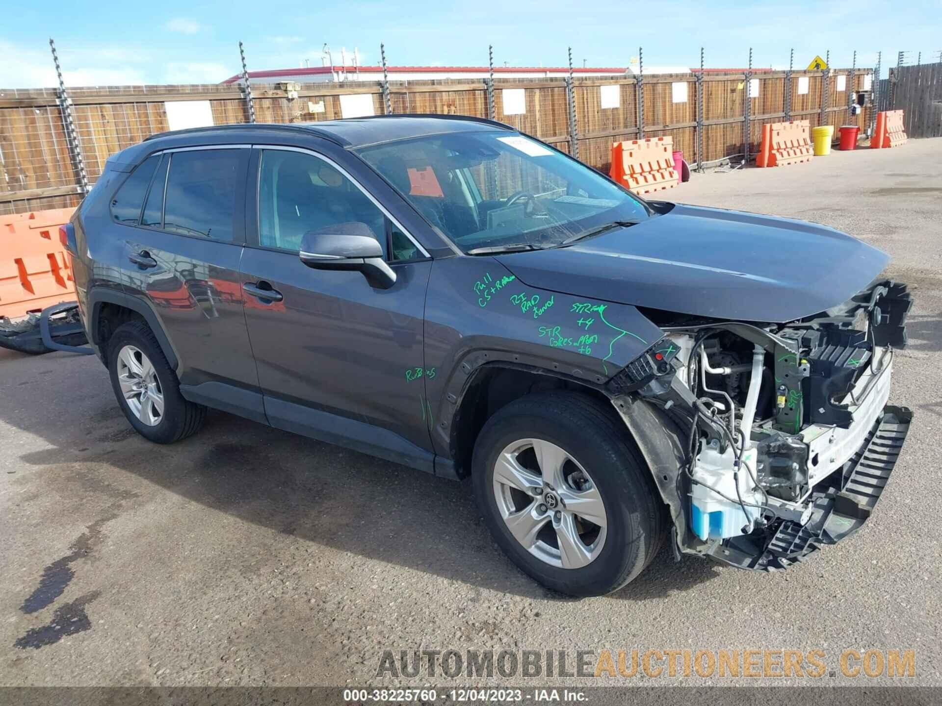 2T3P1RFV0MW225457 TOYOTA RAV4 2021